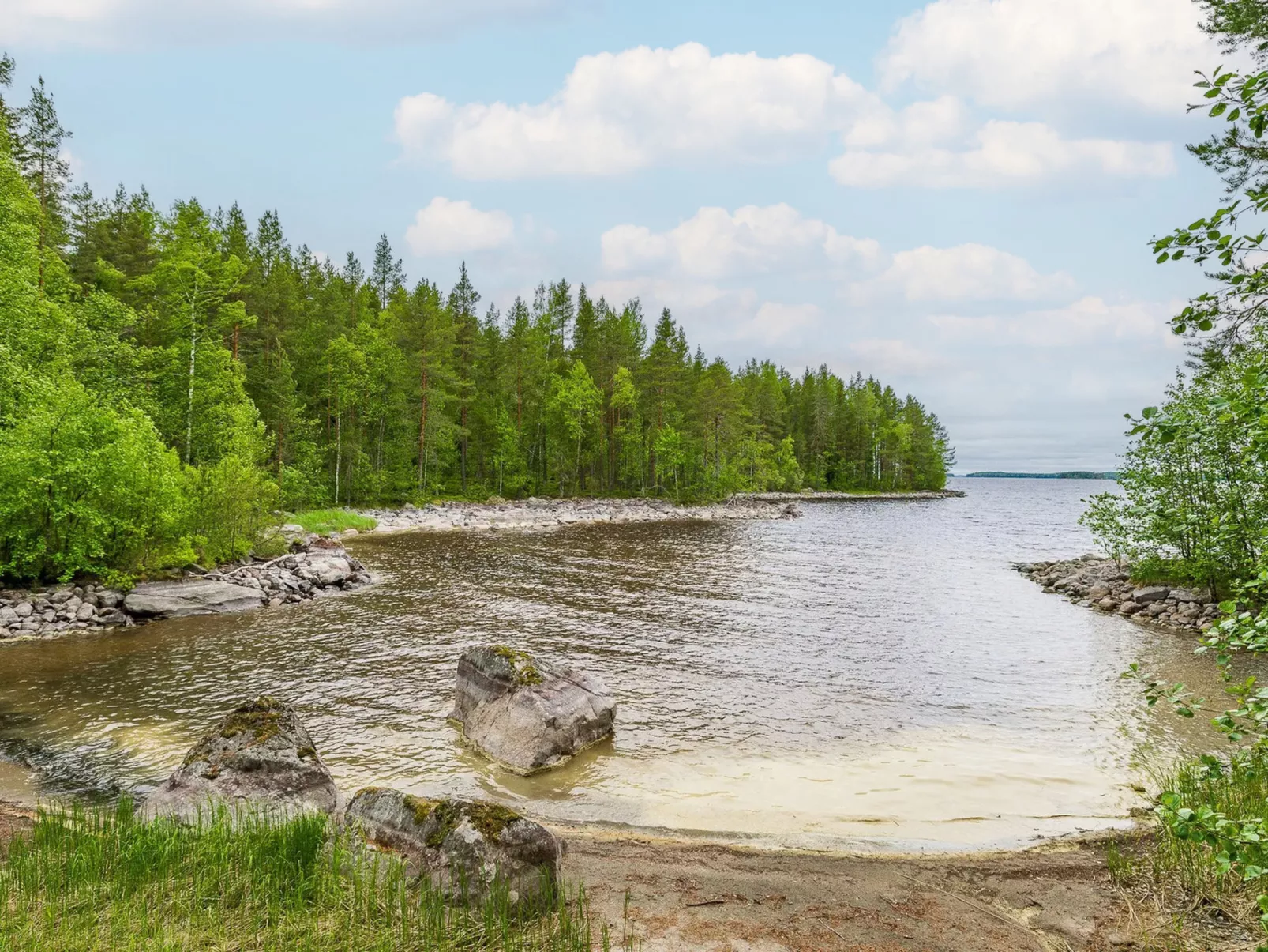 Kainalolahti - Dedans