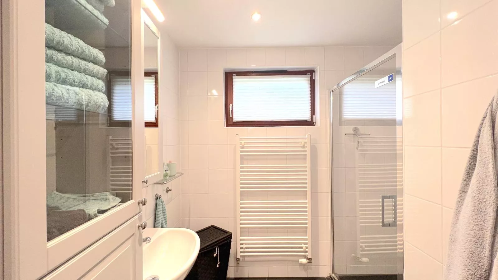 De Lelie-Bathroom