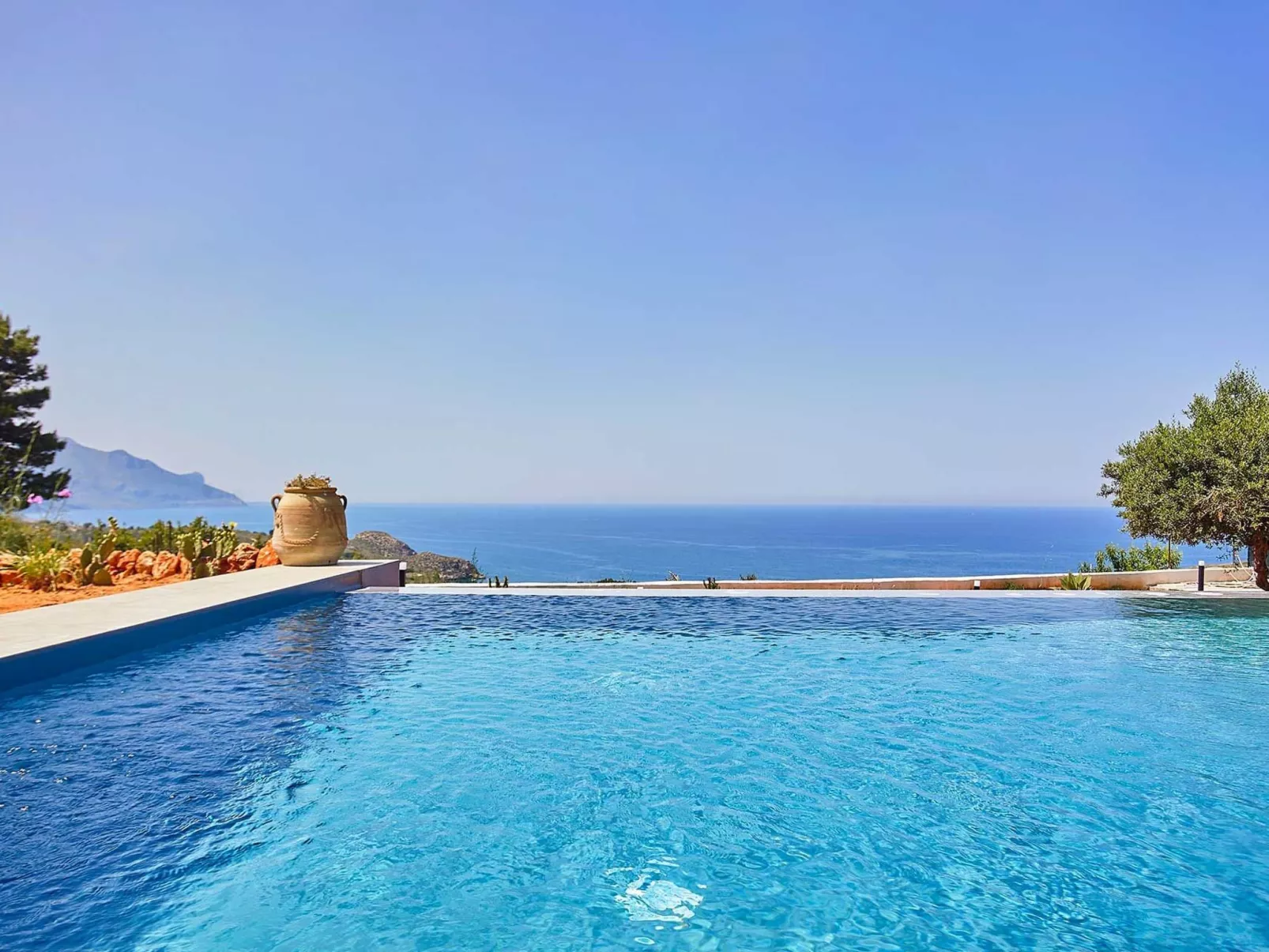 Charming Villa Antonella with pool and sea view - Dehors