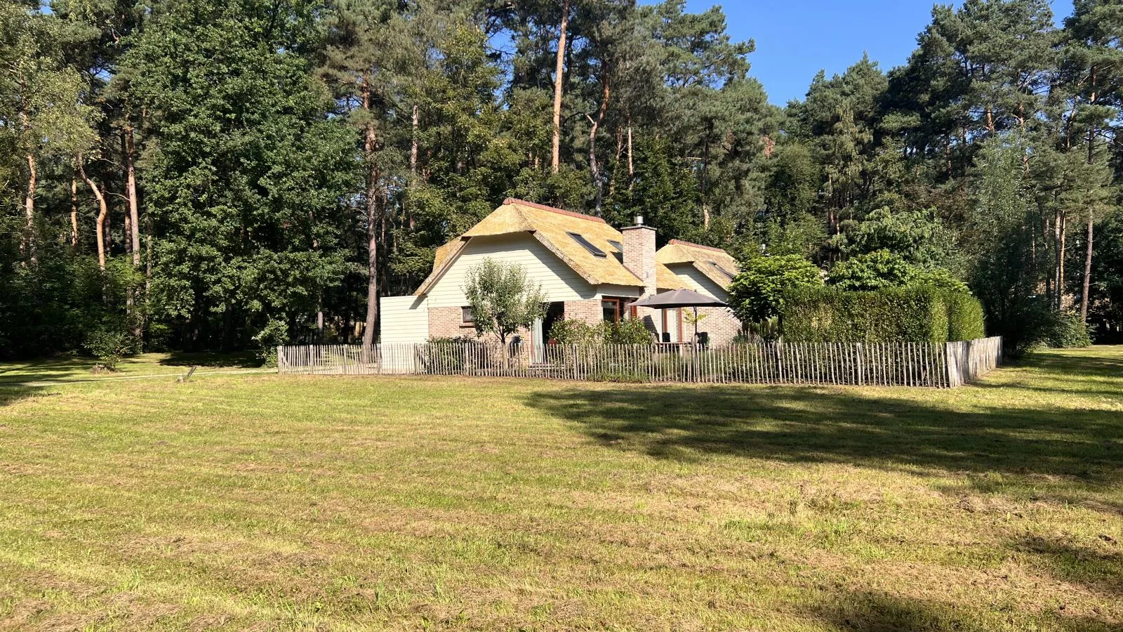 De Lelie-Exterior summer