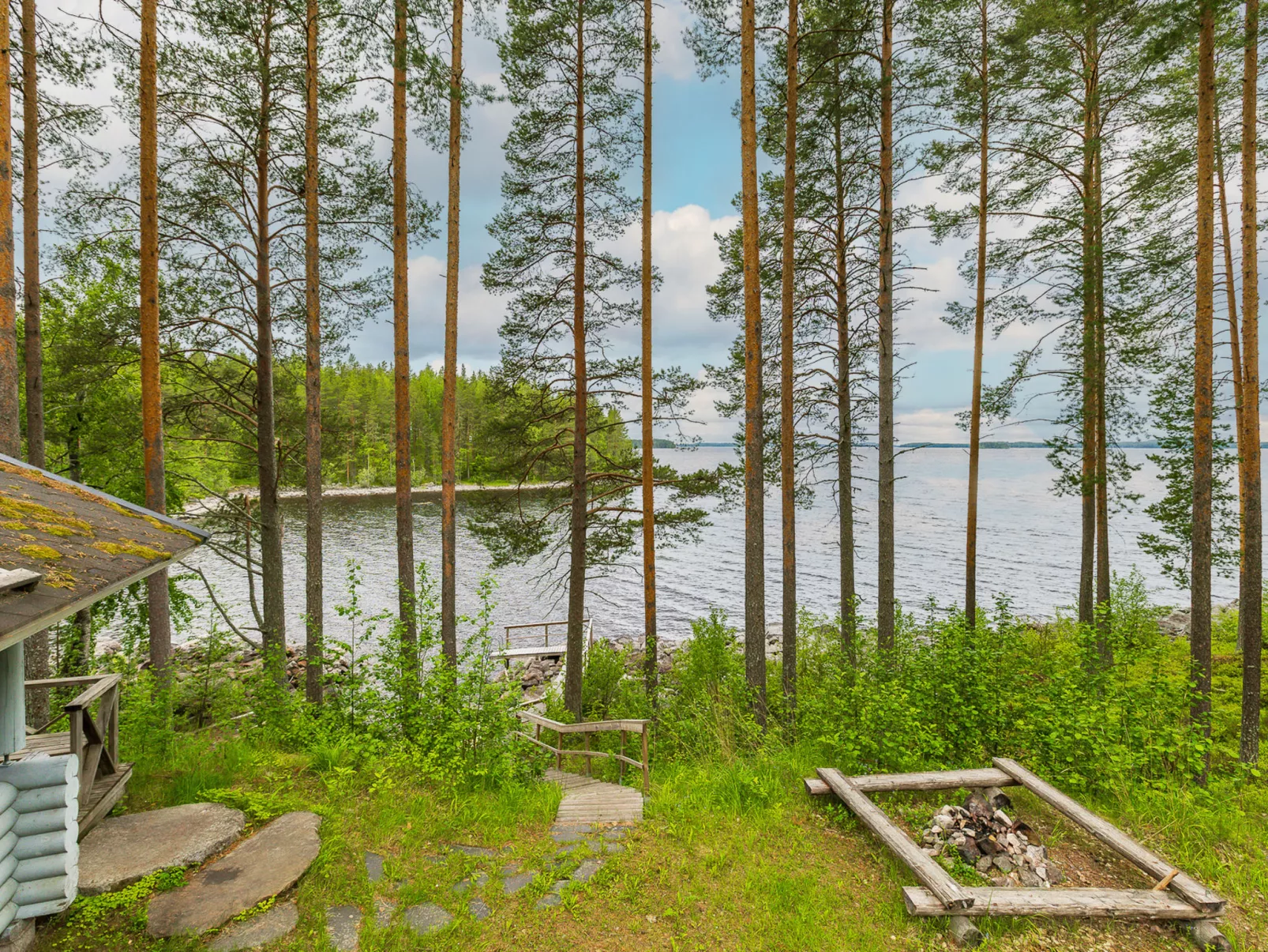 Kainalolahti - Dedans