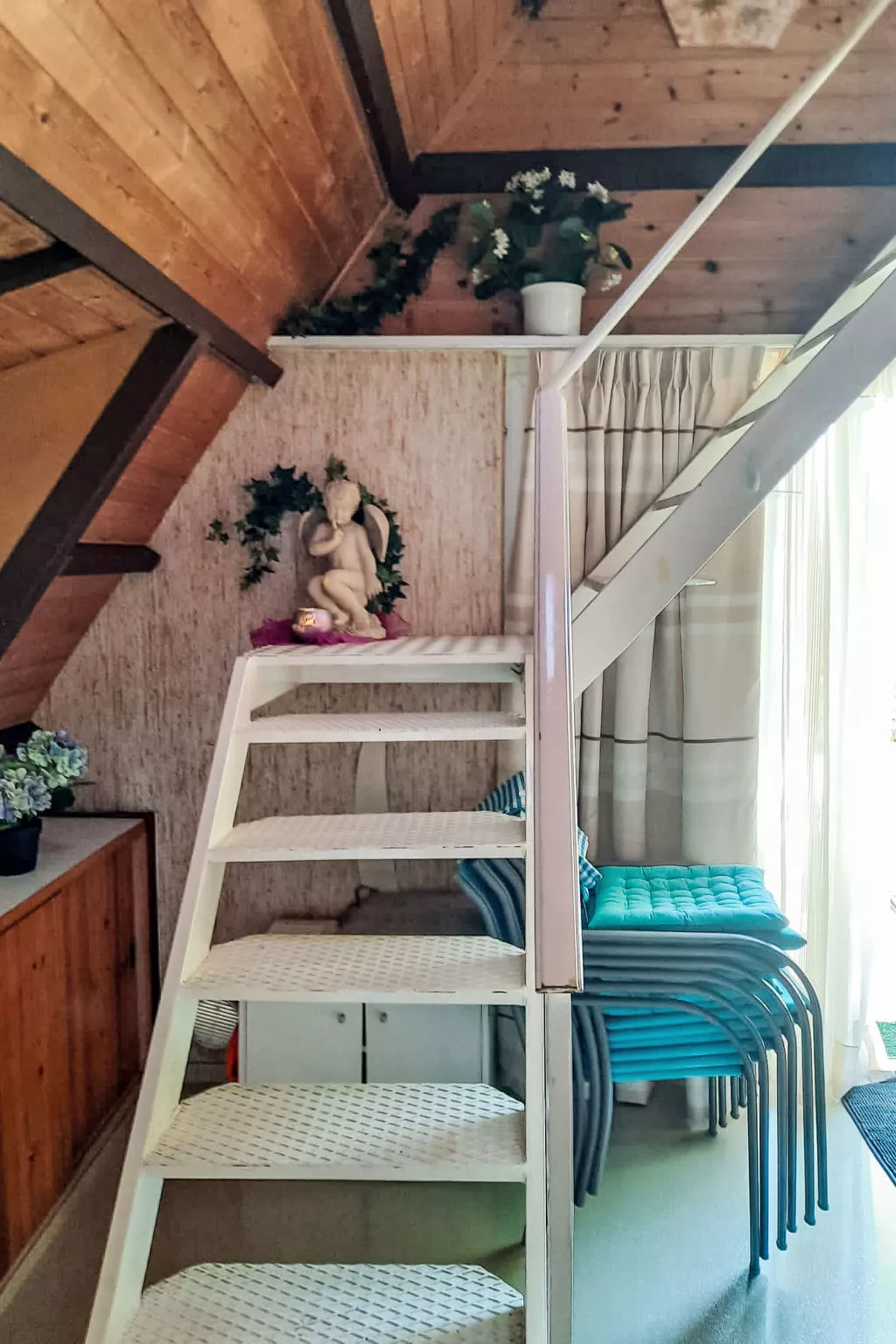 Brezzo di Bedero - Drinnen