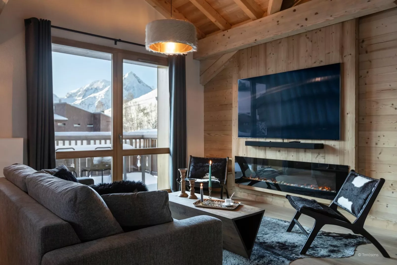 LES DEUX ALPES Neige et Soleil -A40S - Wohnzimmer