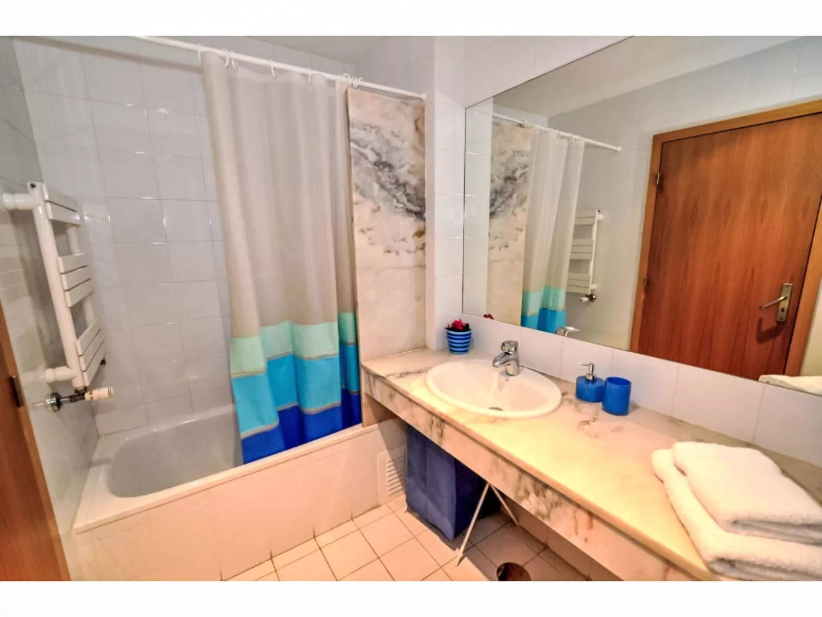 Expo Oriente Lis - Inside