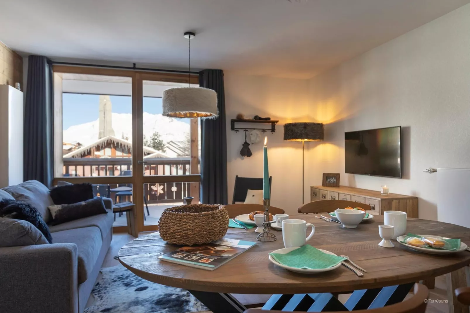 LES DEUX ALPES Neige et Soleil -A48P - Esszimmer
