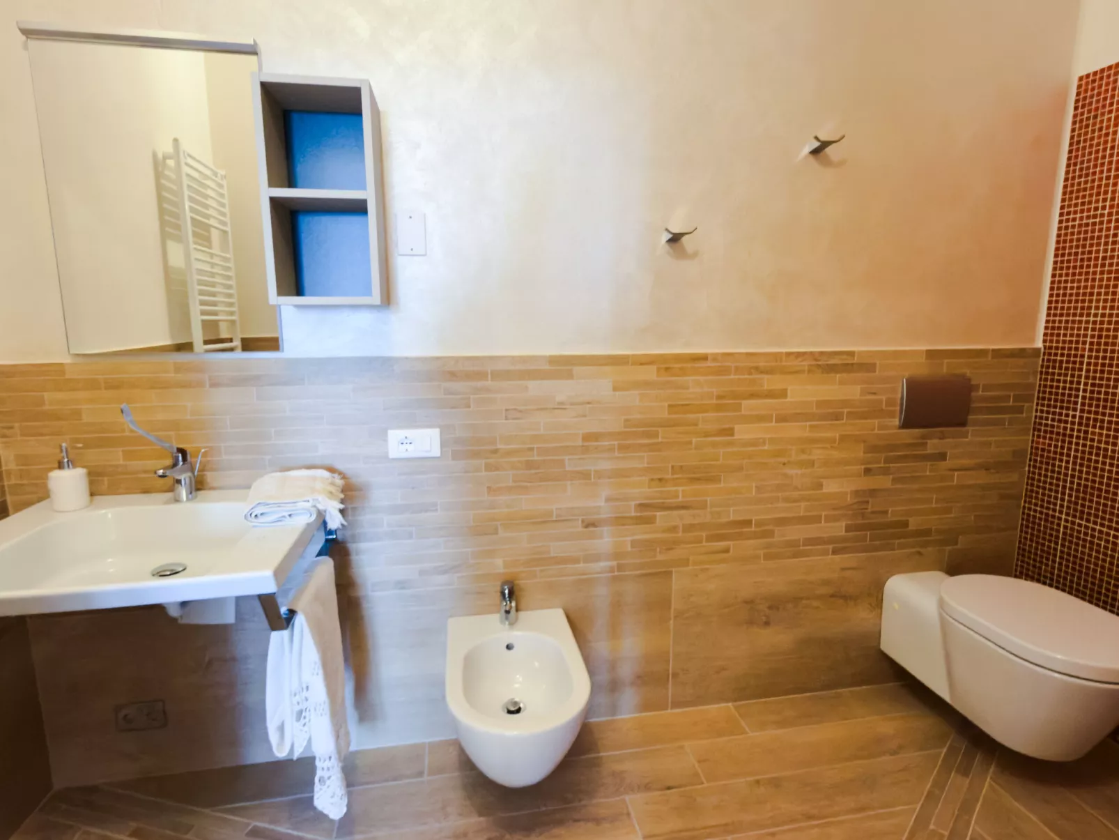 Podere Galieni - Inside