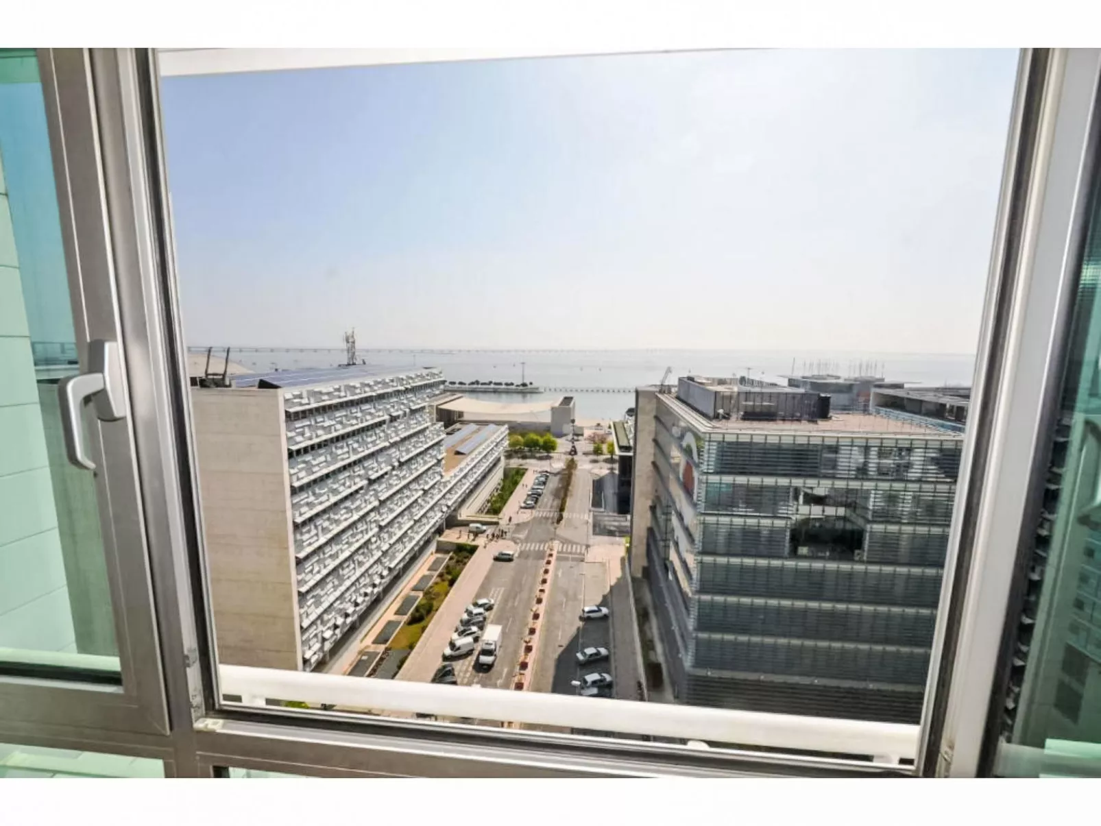 Expo Oriente Lis - Inside