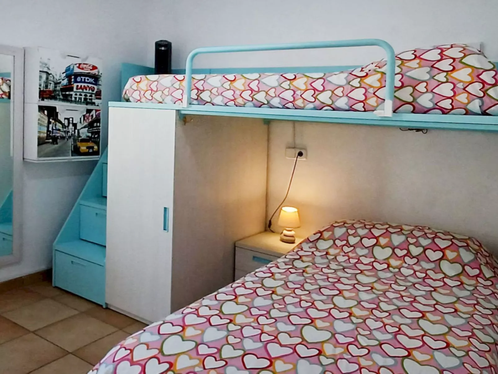 Too Menuda - Drinnen