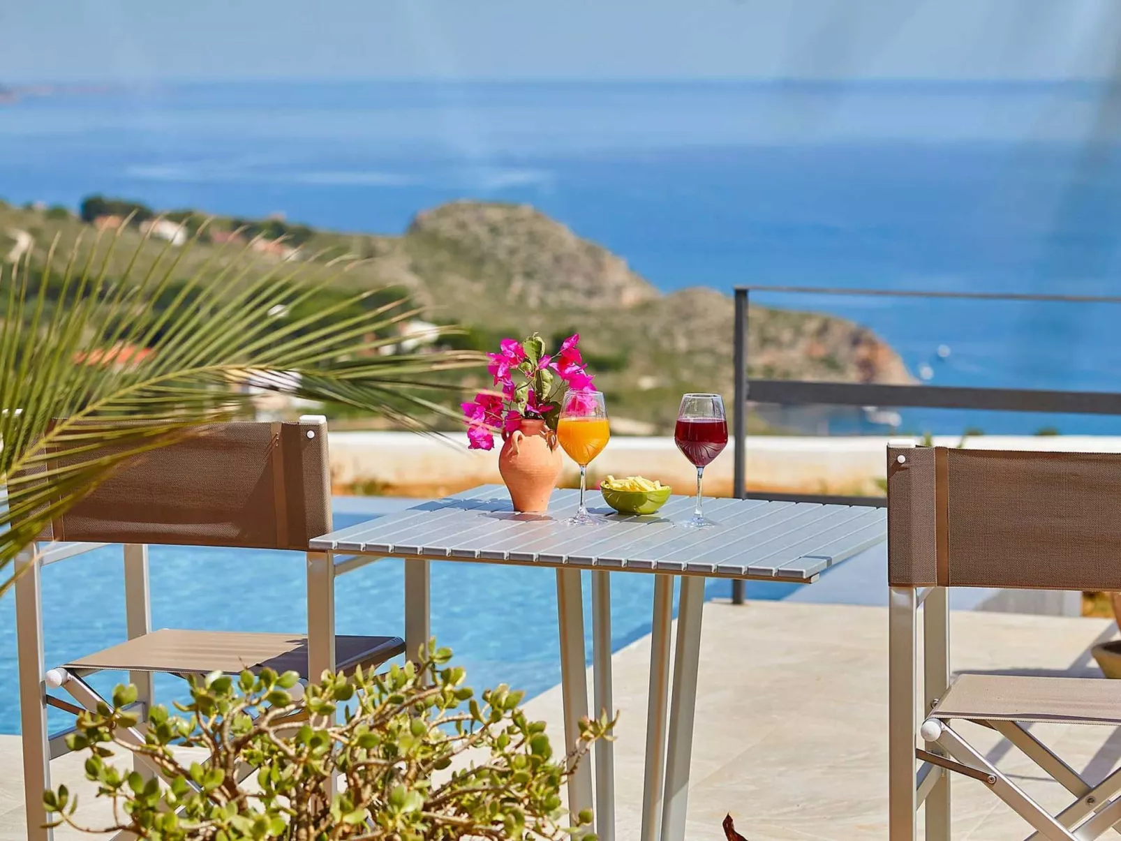 Charming Villa Antonella with pool and sea view - Dehors
