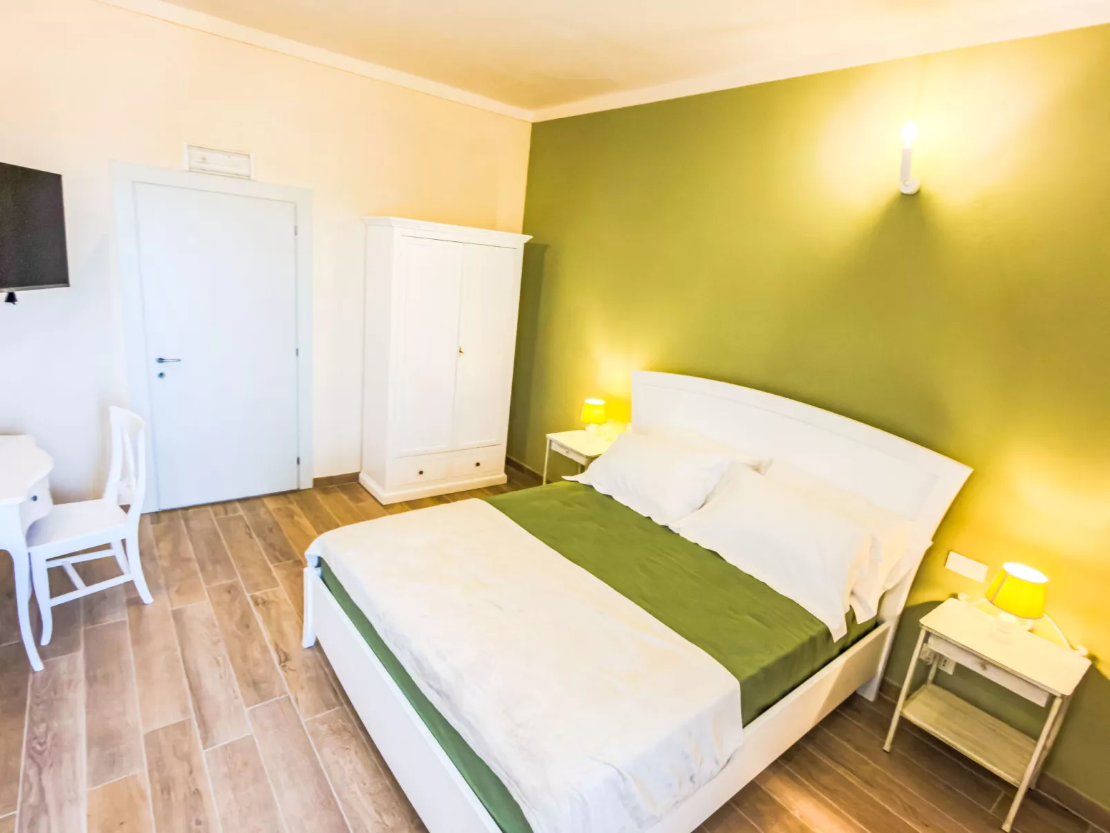 Podere Galieni - Inside