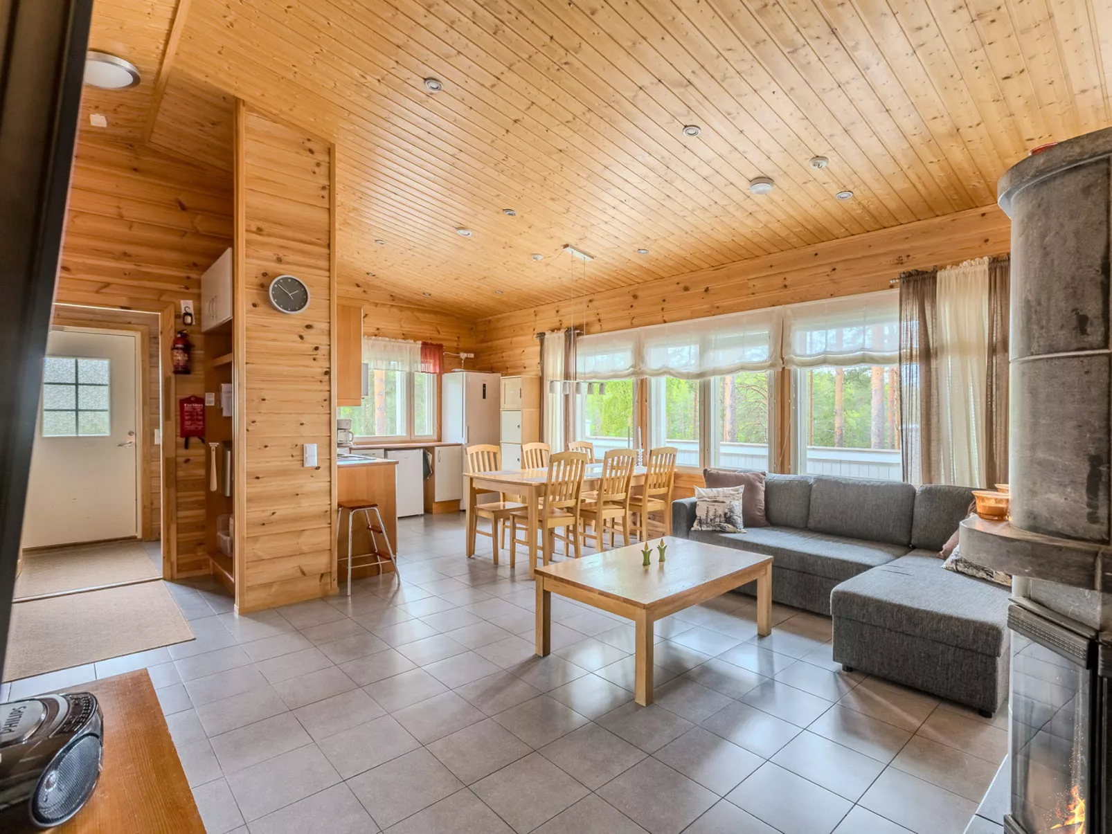 Kainalolahti - Dedans