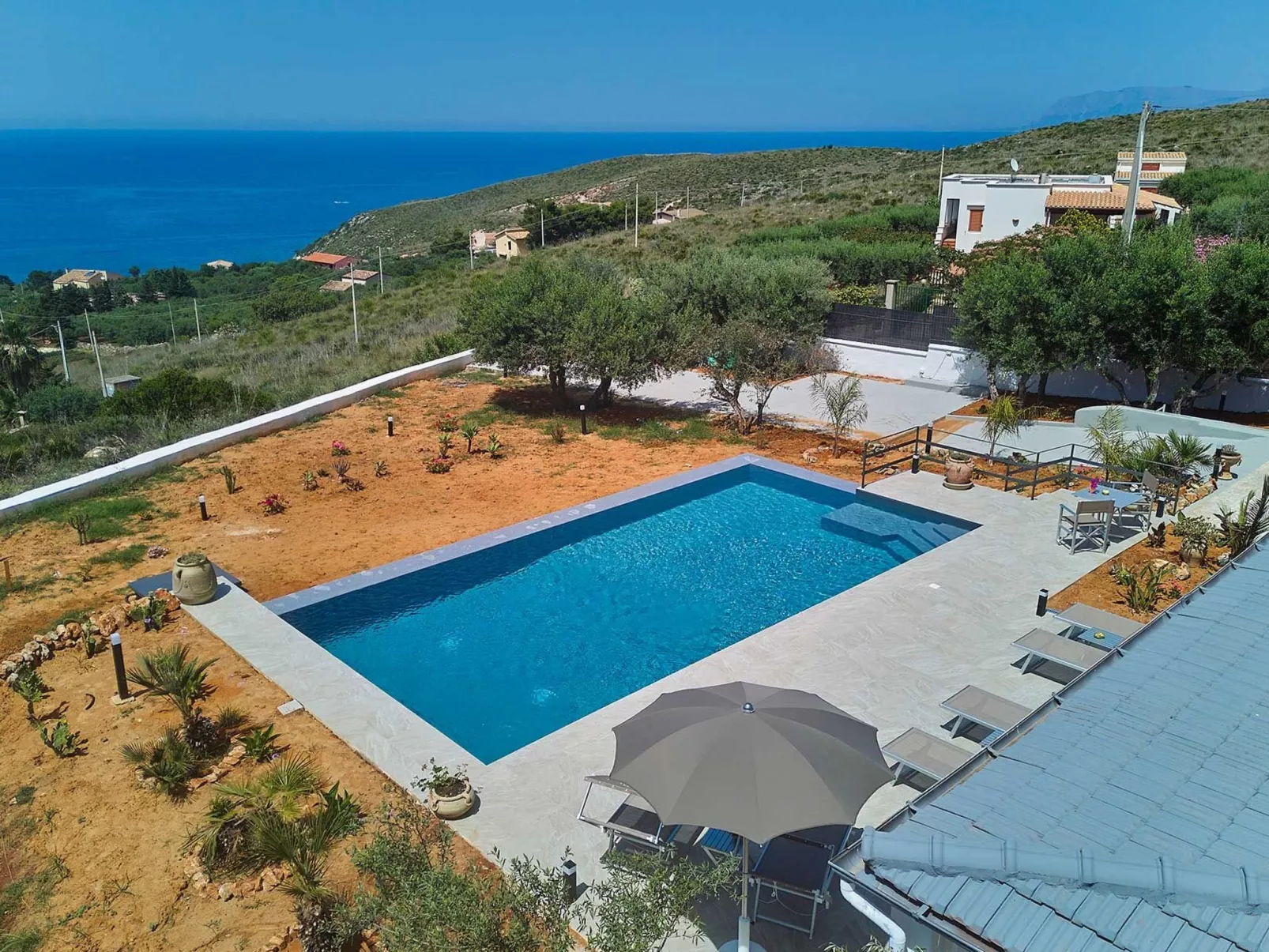 Charming Villa Antonella with pool and sea view - Dehors