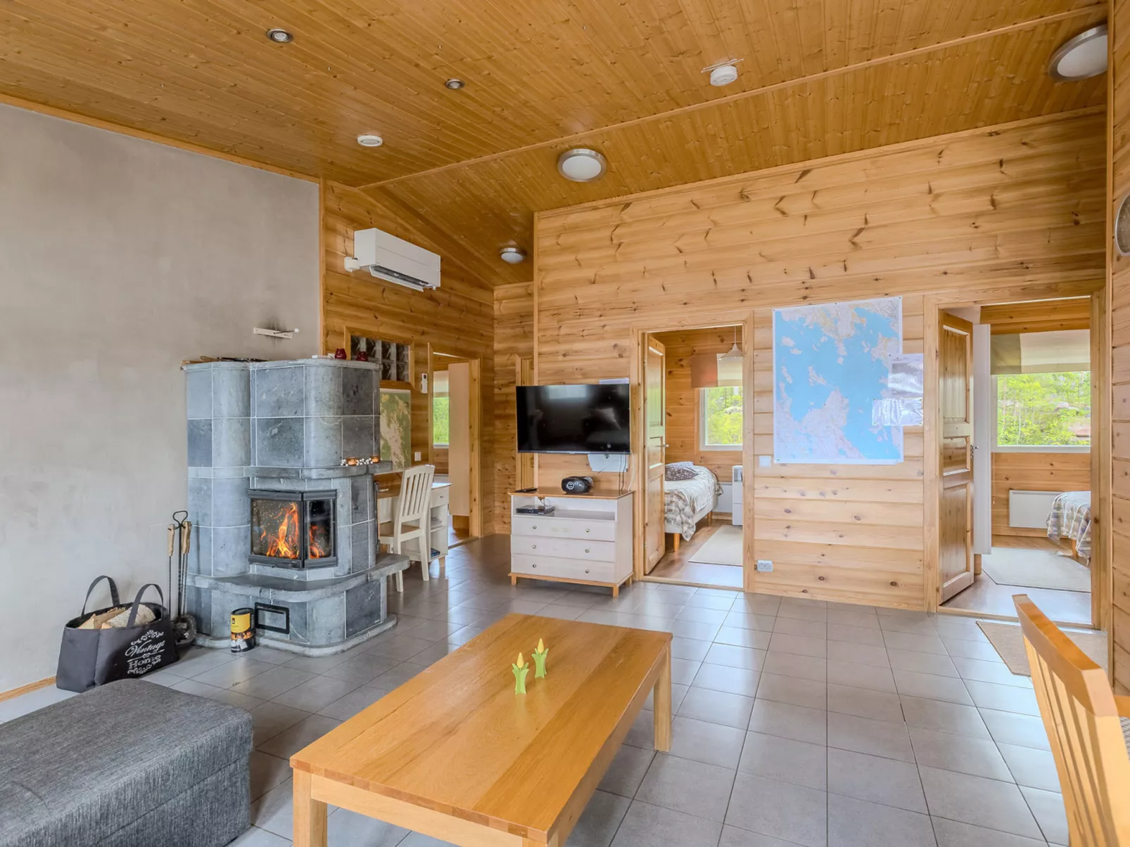 Kainalolahti - Dedans