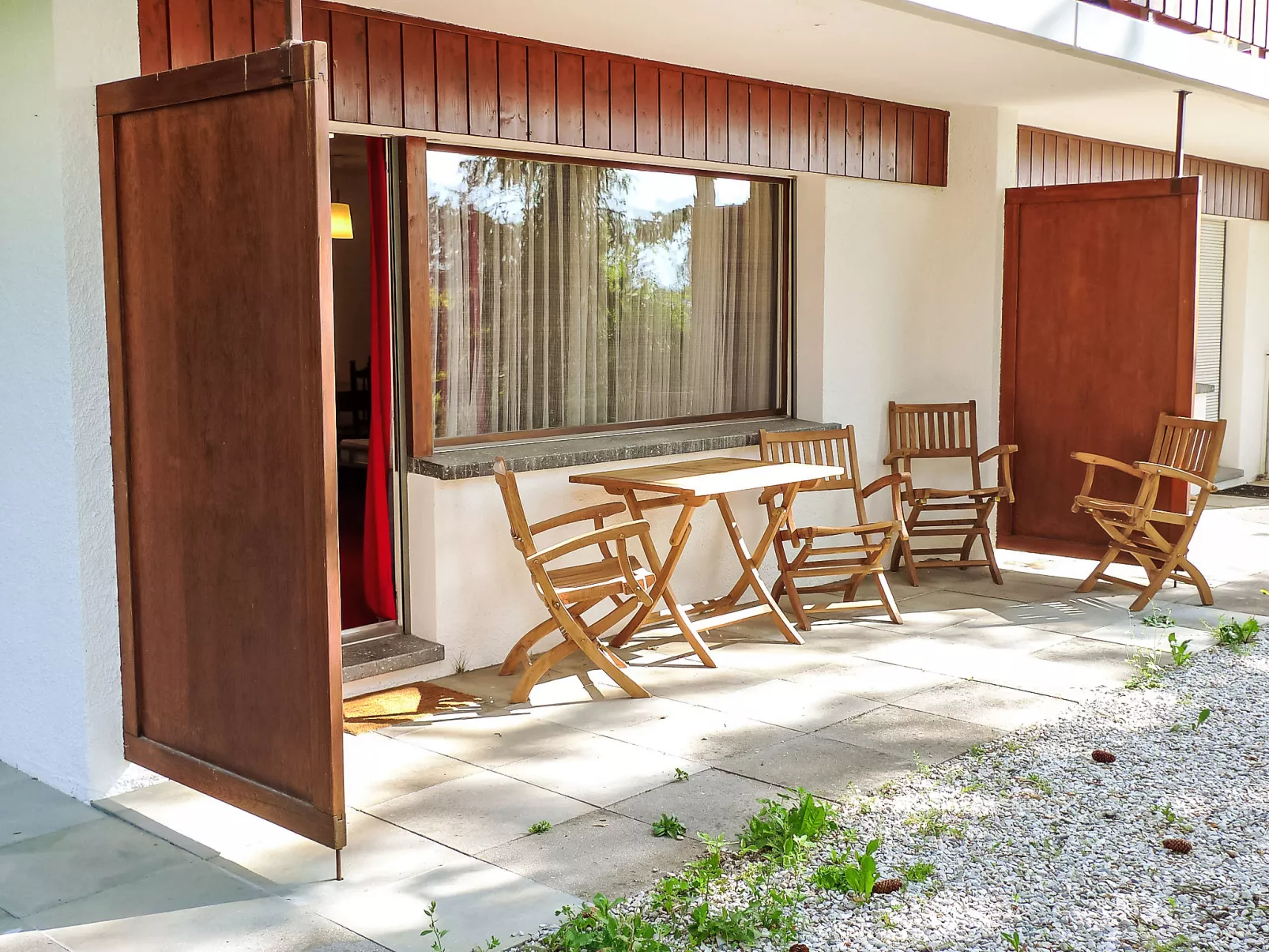 Andrea B15 - Outside