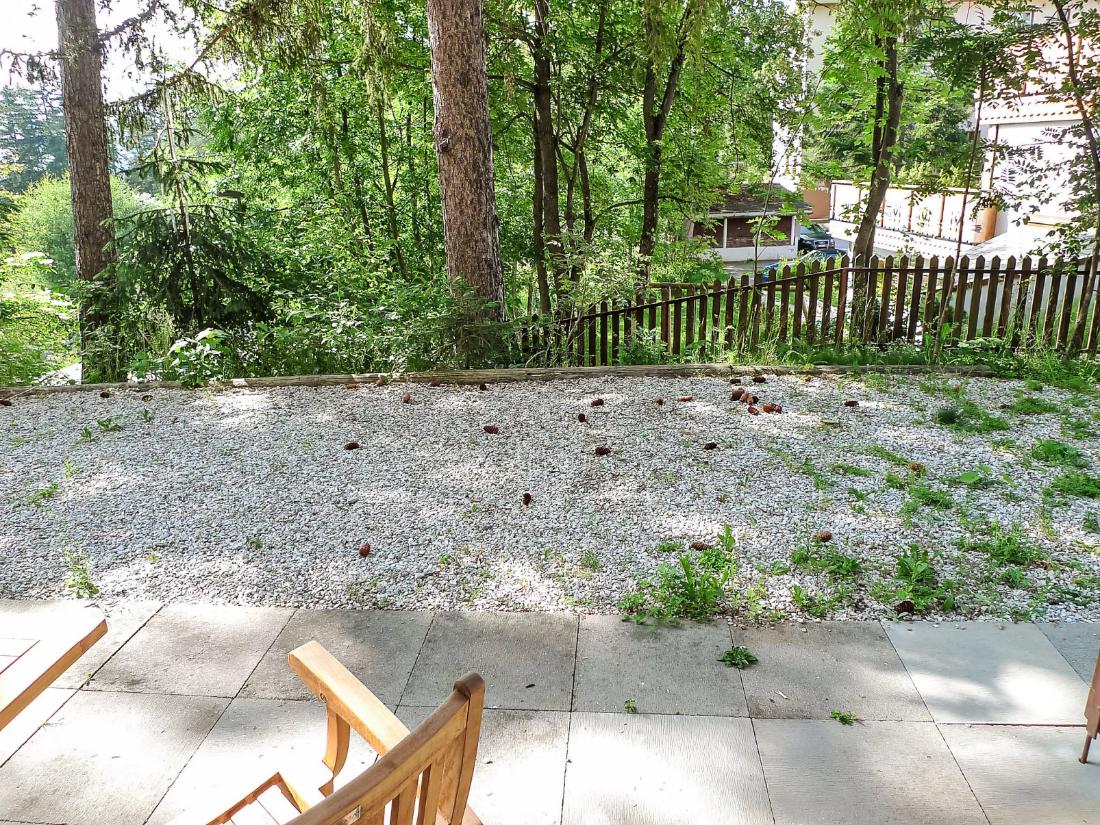 Andrea B15 - Outside