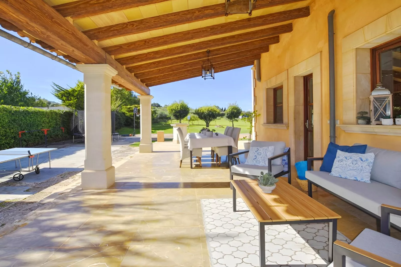 LLUM - Terrasse/Balkon