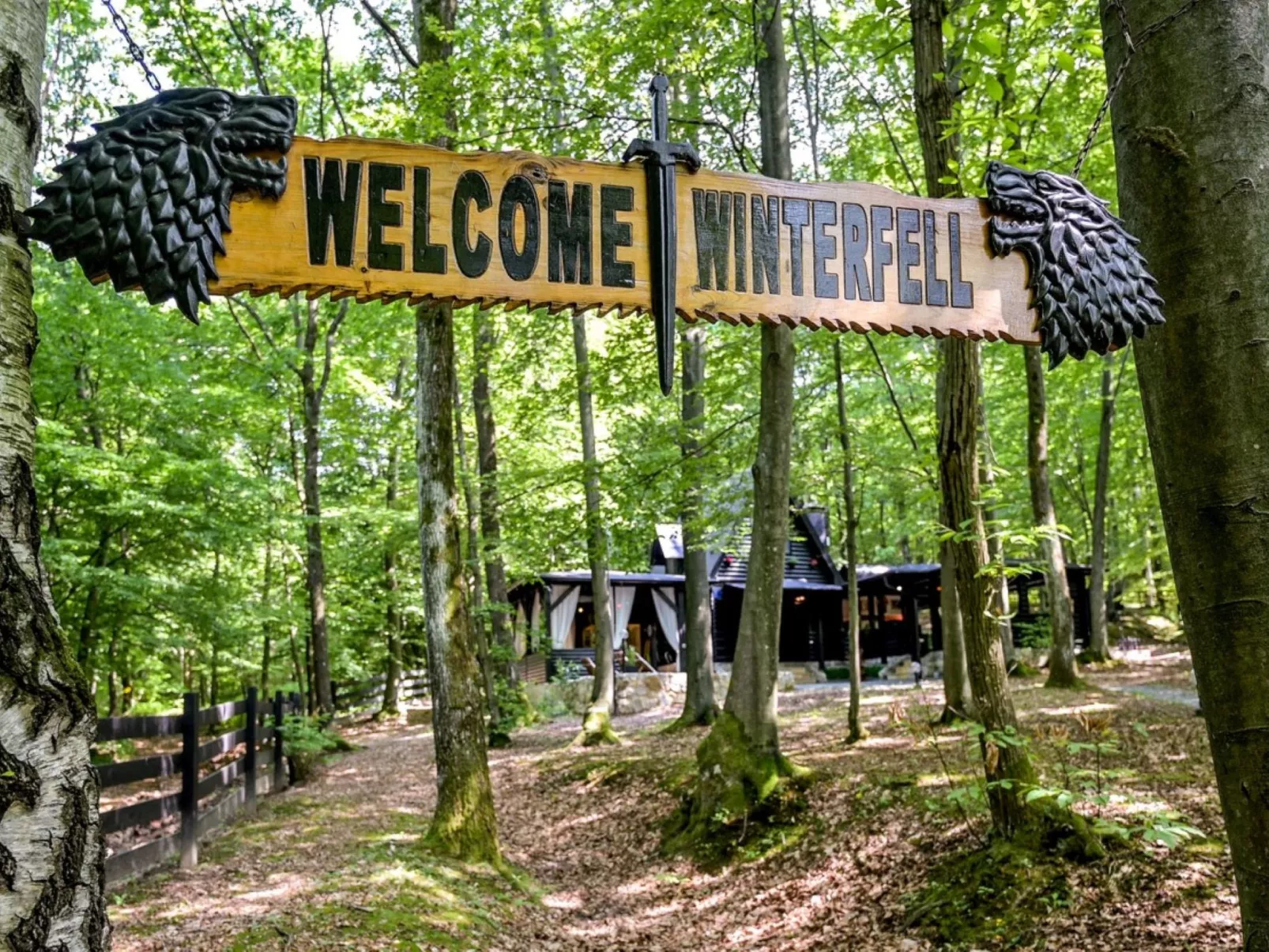 House Cabin Winterfell - Dehors