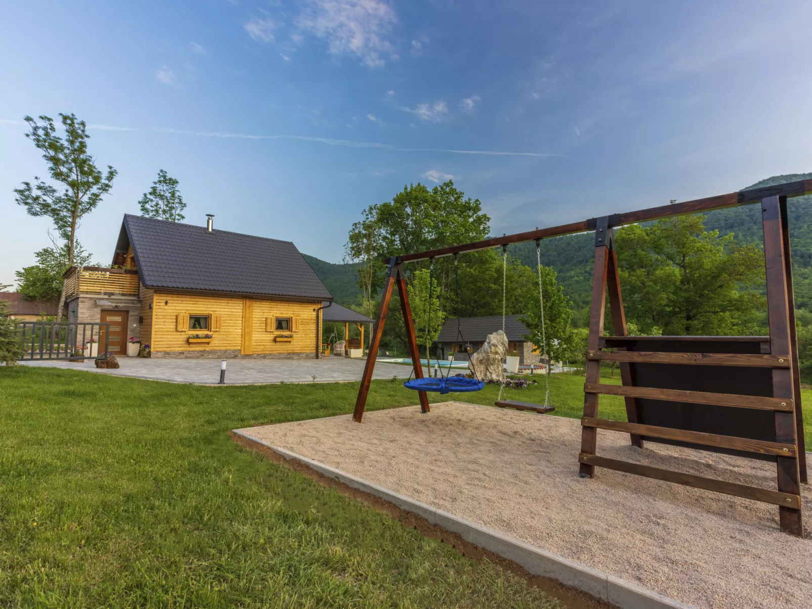 House Mali Medo - Dehors