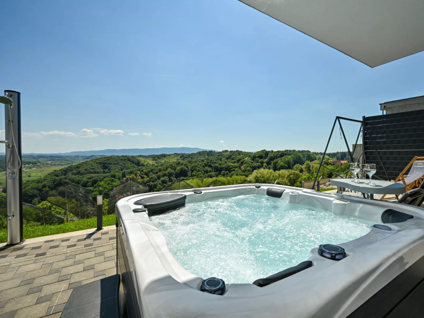 House View&Wine - Draußen