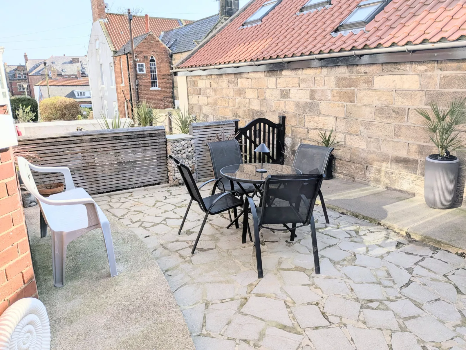 Tenby Cottage - Outside