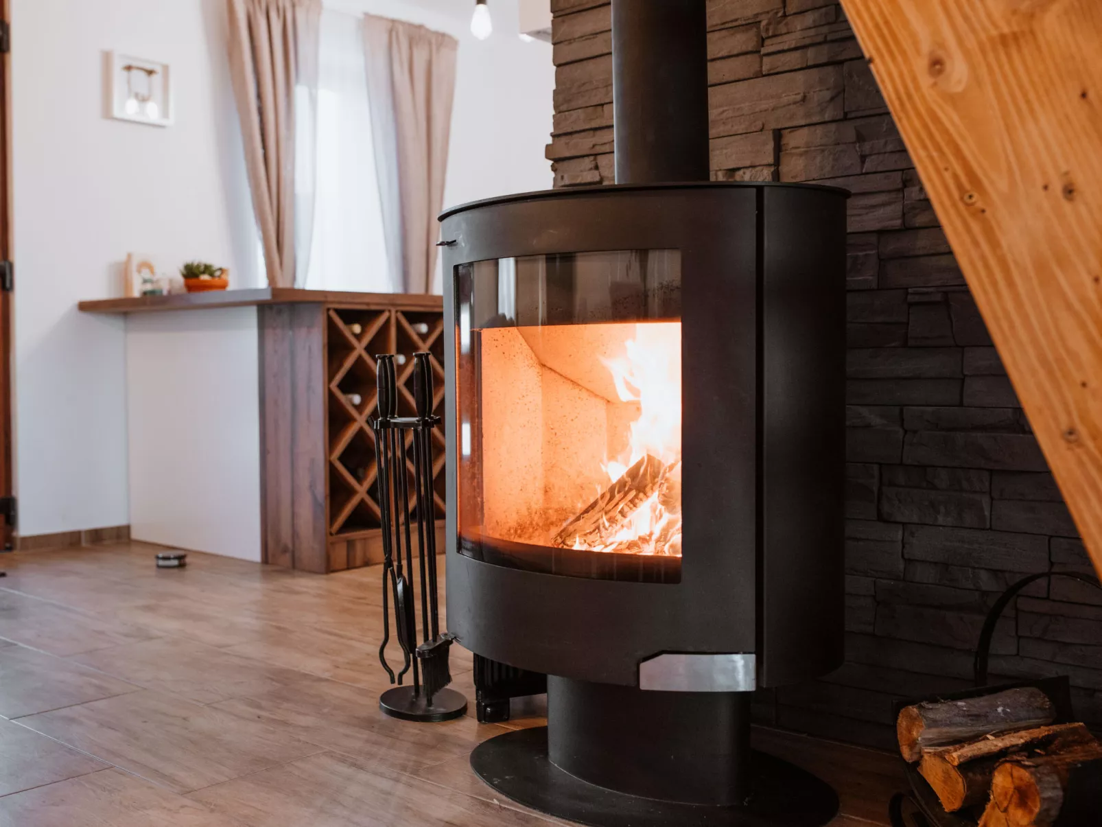 House The View - Inside