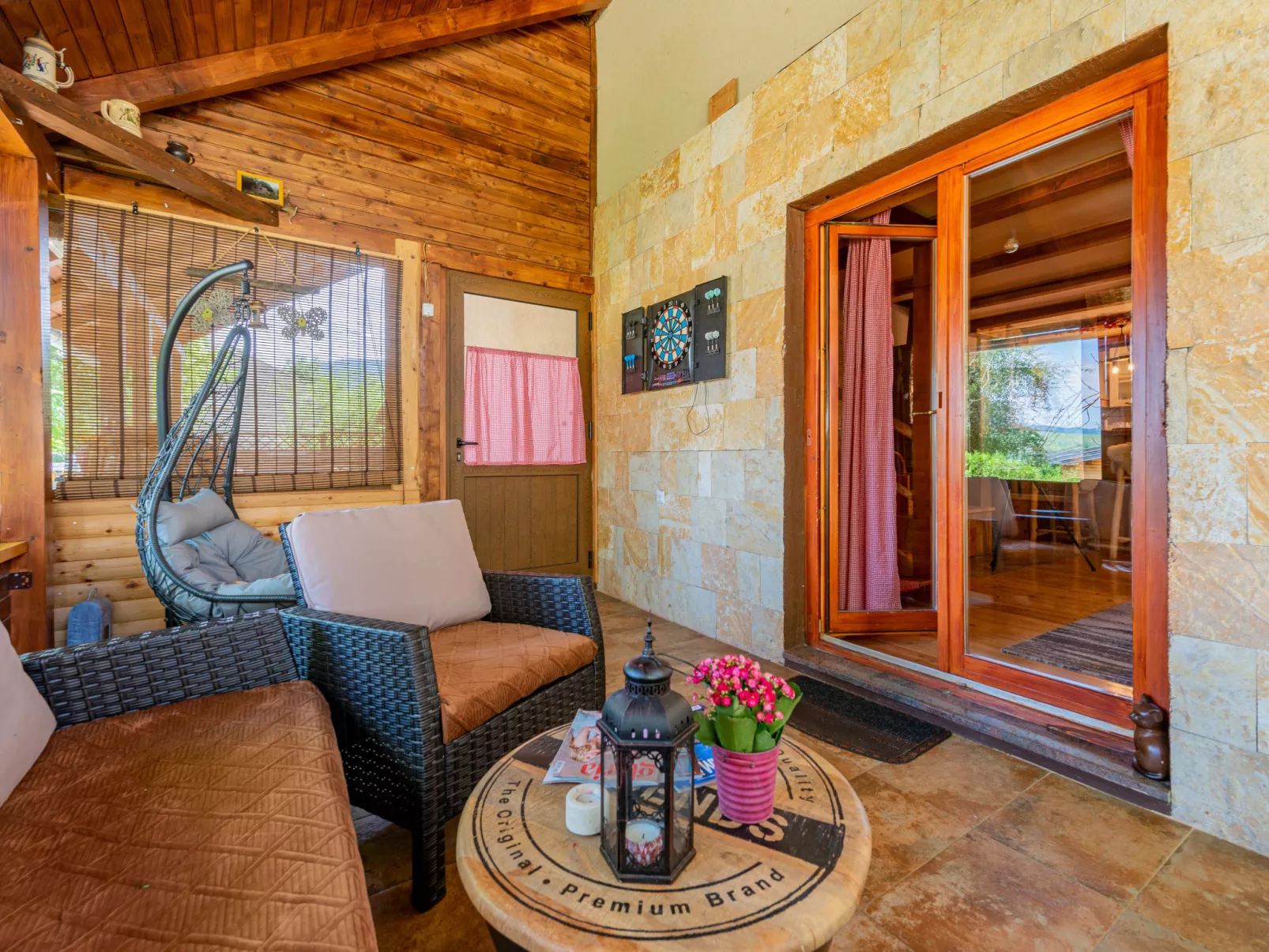 House Mazini - Drinnen