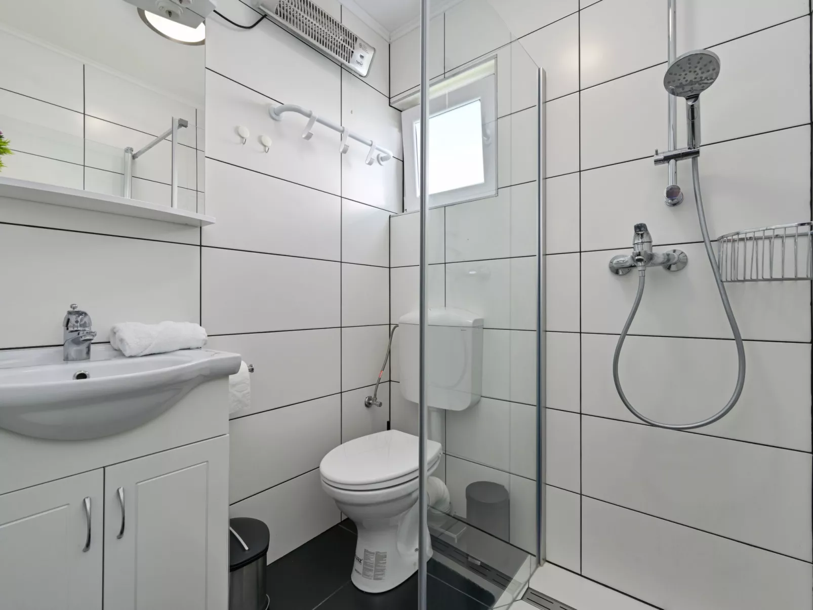 House View&Wine - Drinnen