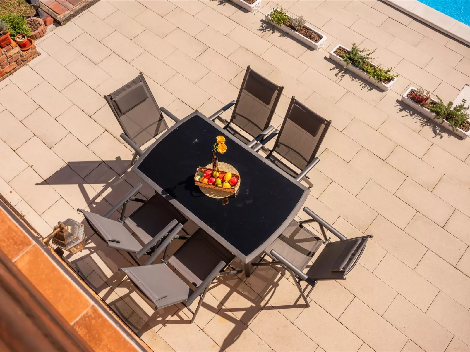 House Tri srca - Outside