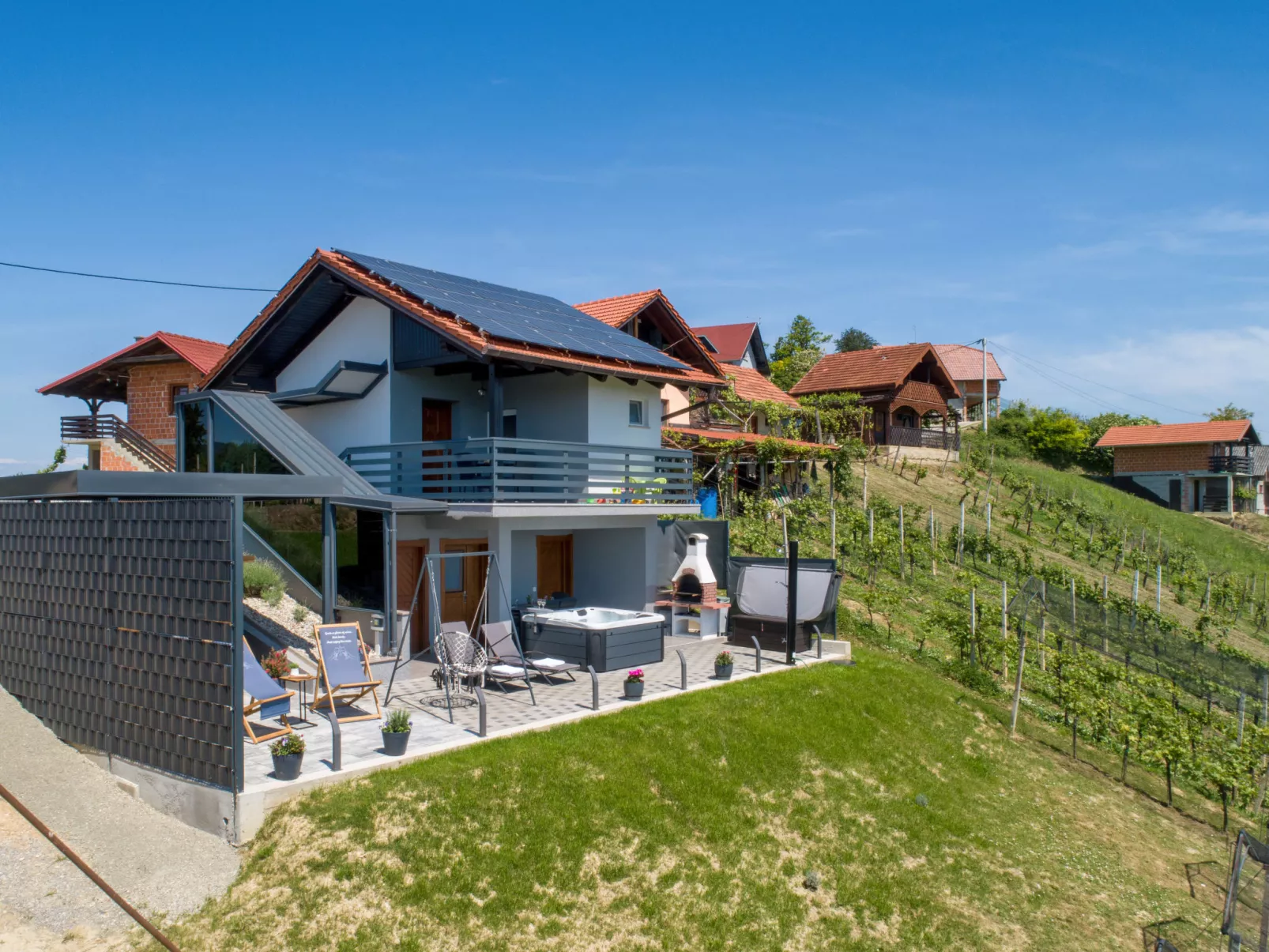 House View&Wine - Draußen