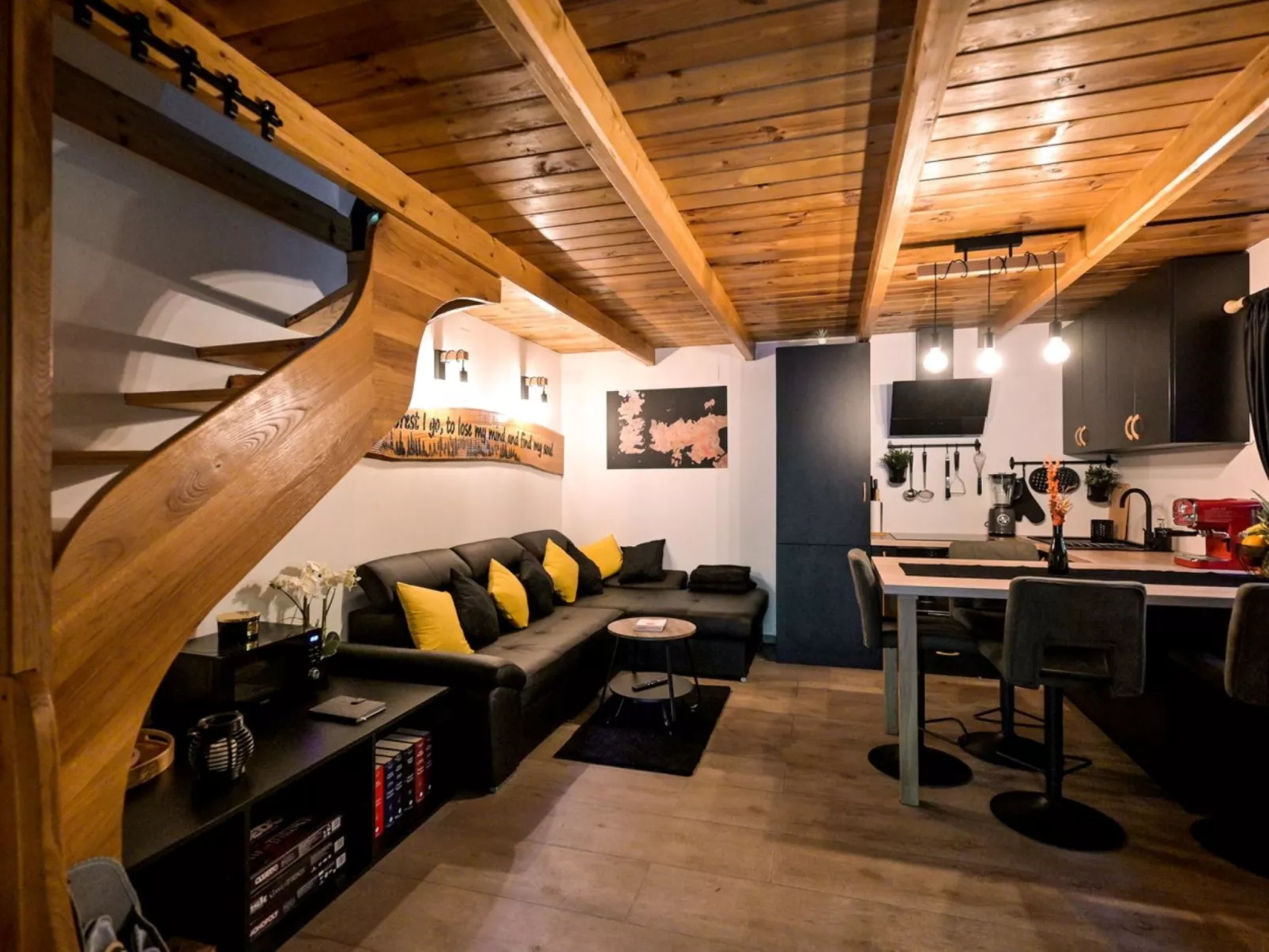 House Cabin Winterfell - Dedans