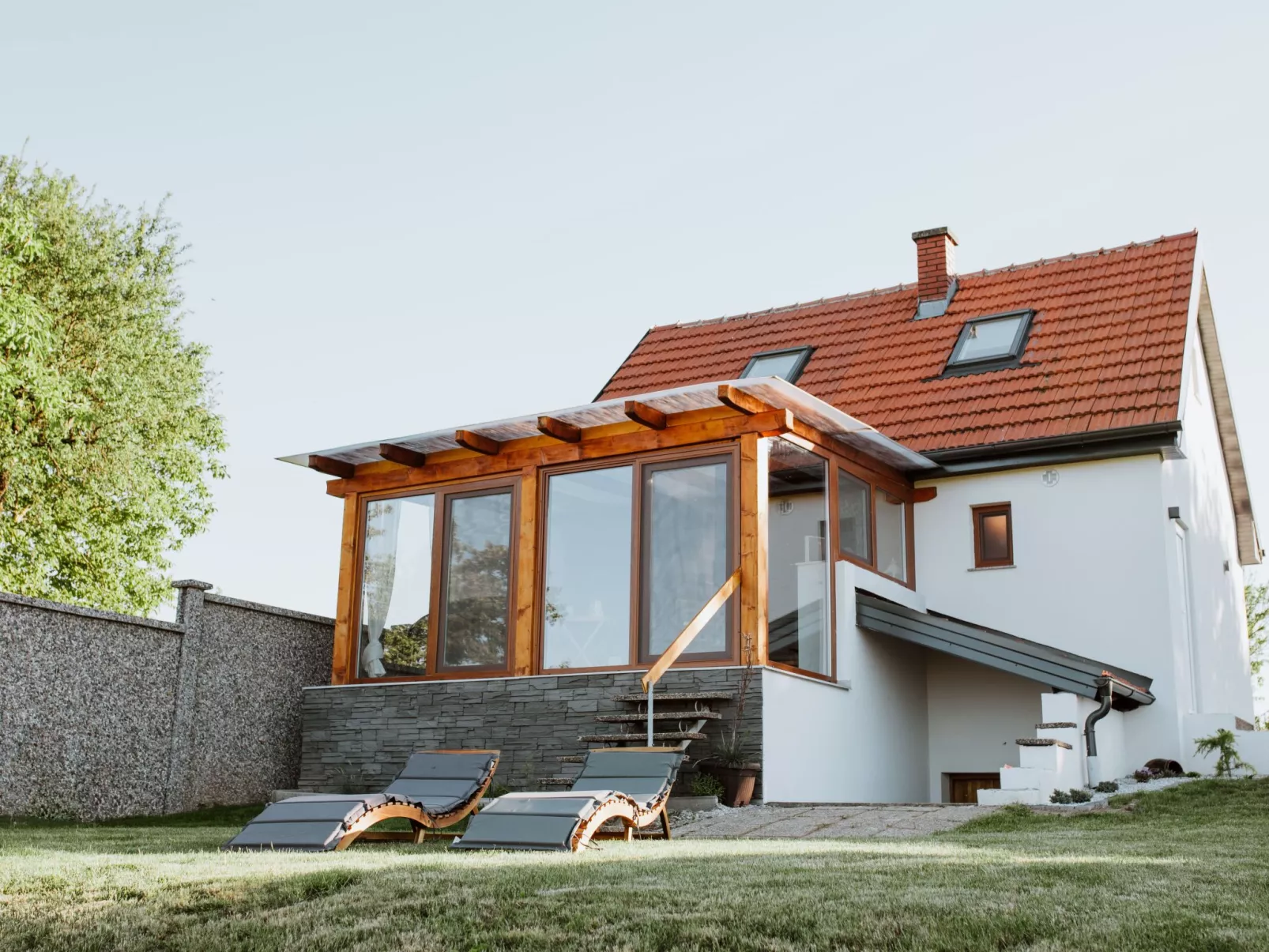 House The View - Outside