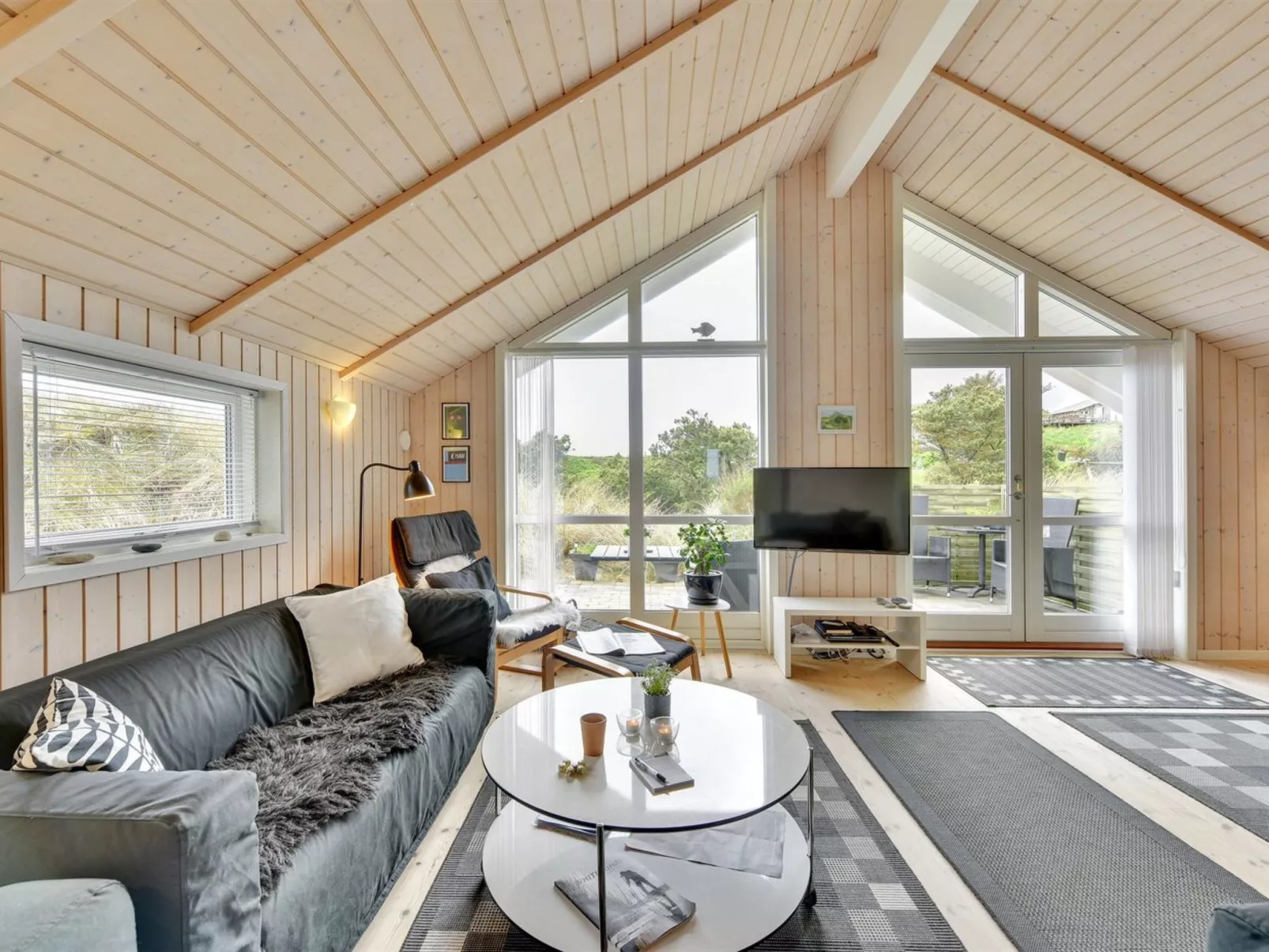 "Finnja" - 400m from the sea - Inside