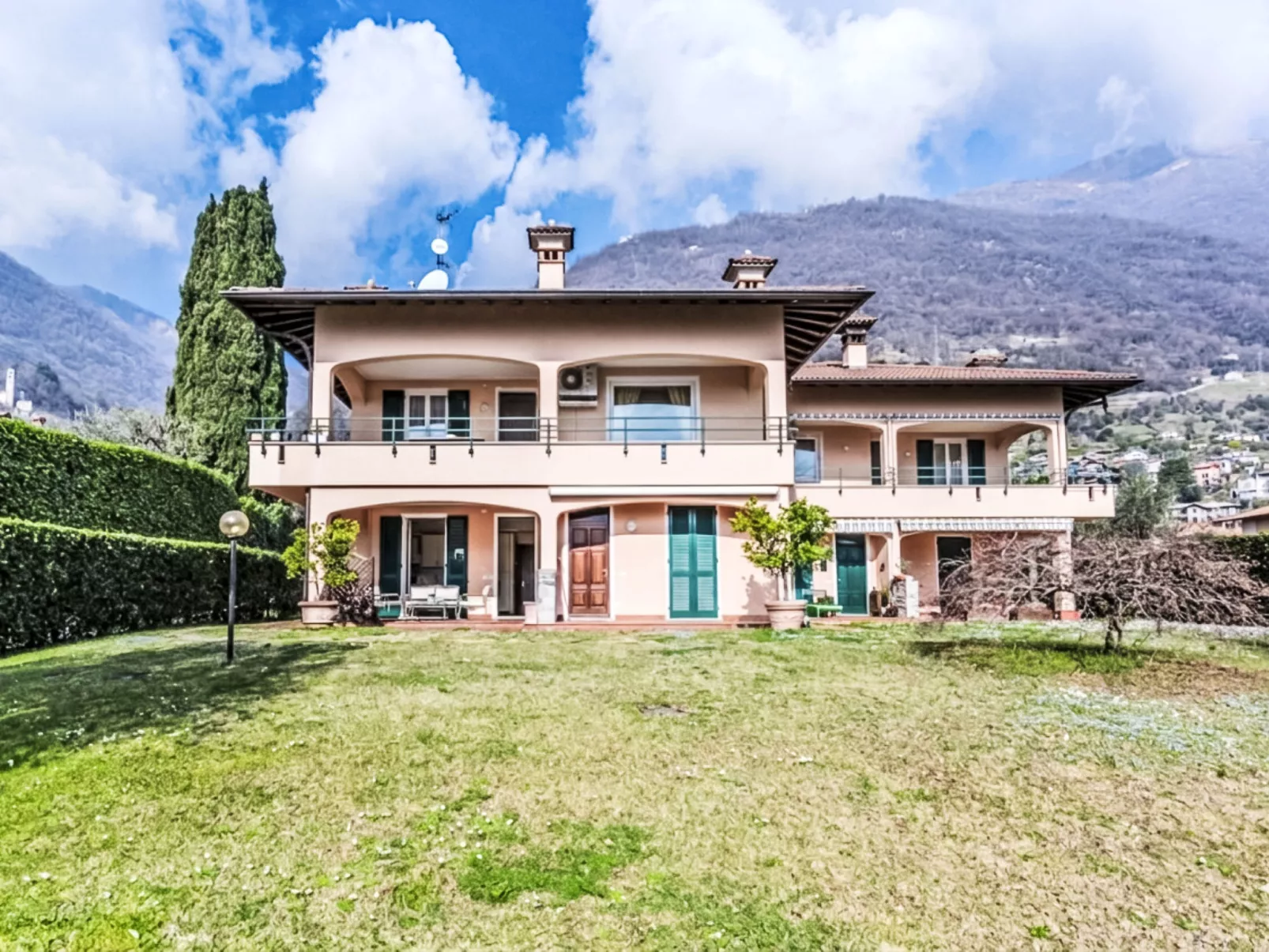 Casa Molgisio - Draußen