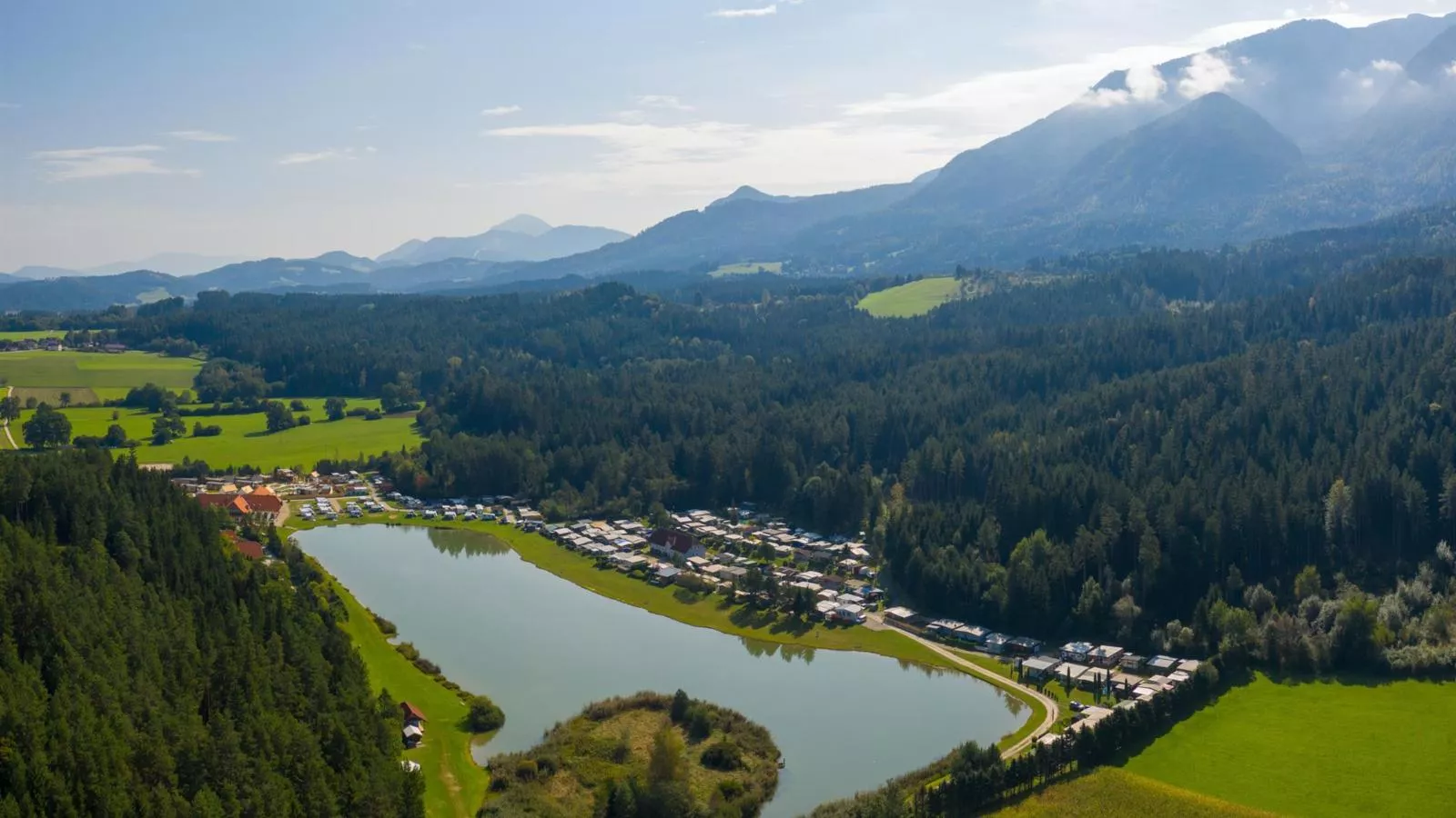 Feistritz Berg und See