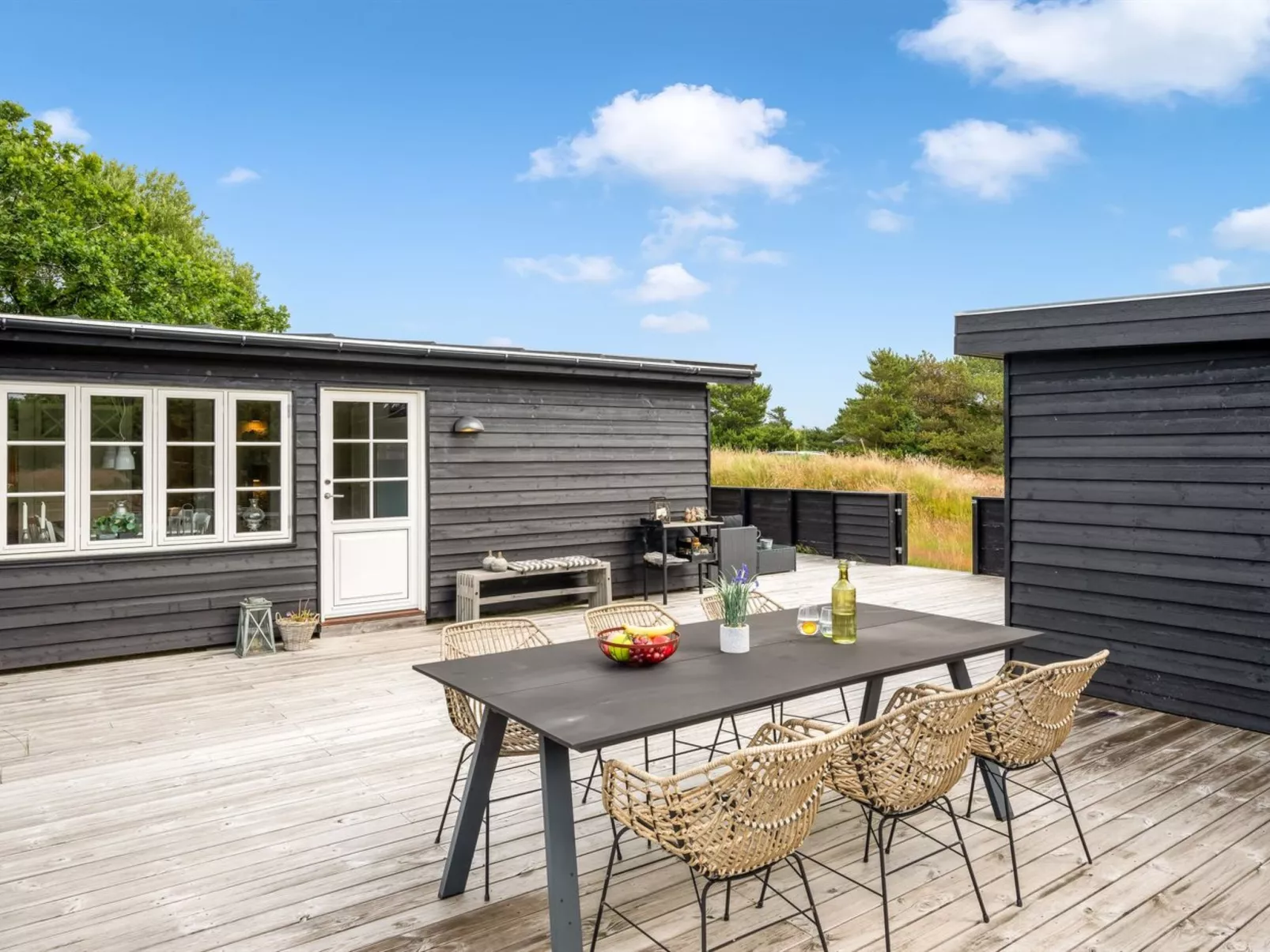 "Suoma" - 800m from the sea