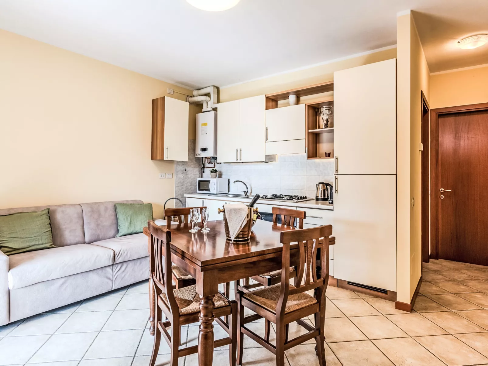 Casa Molgisio - Drinnen