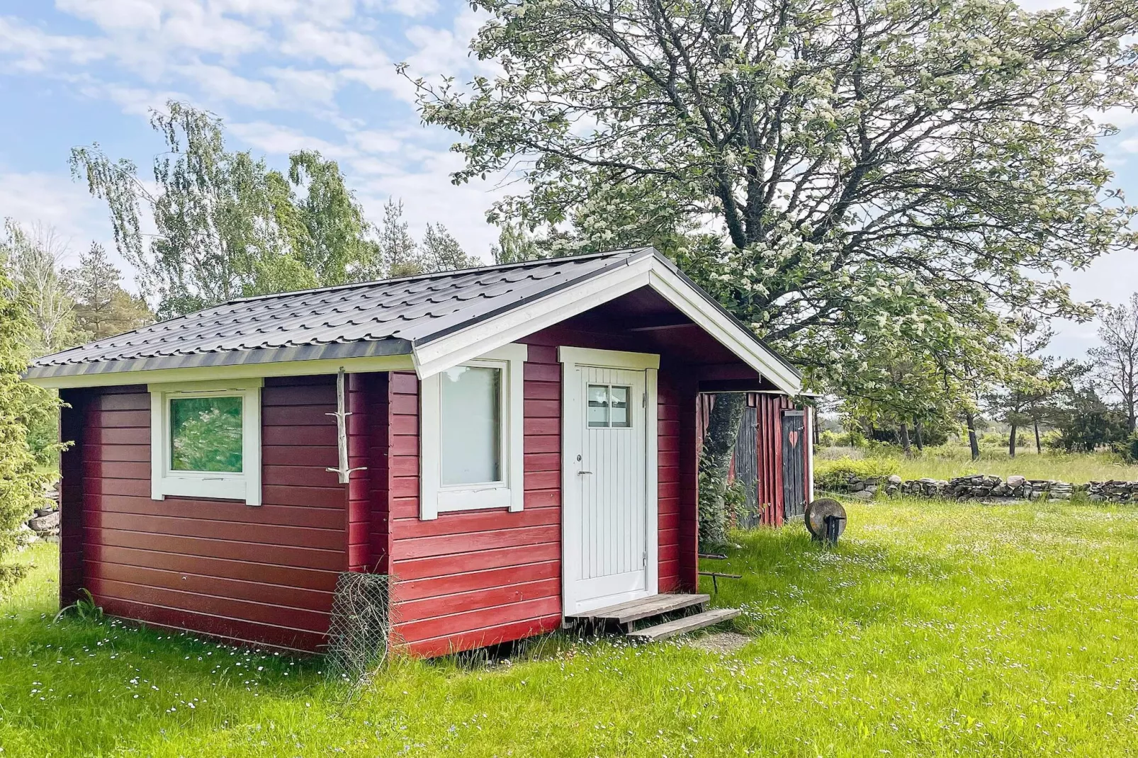 7 person holiday home in LÖTTORP - Outdoor