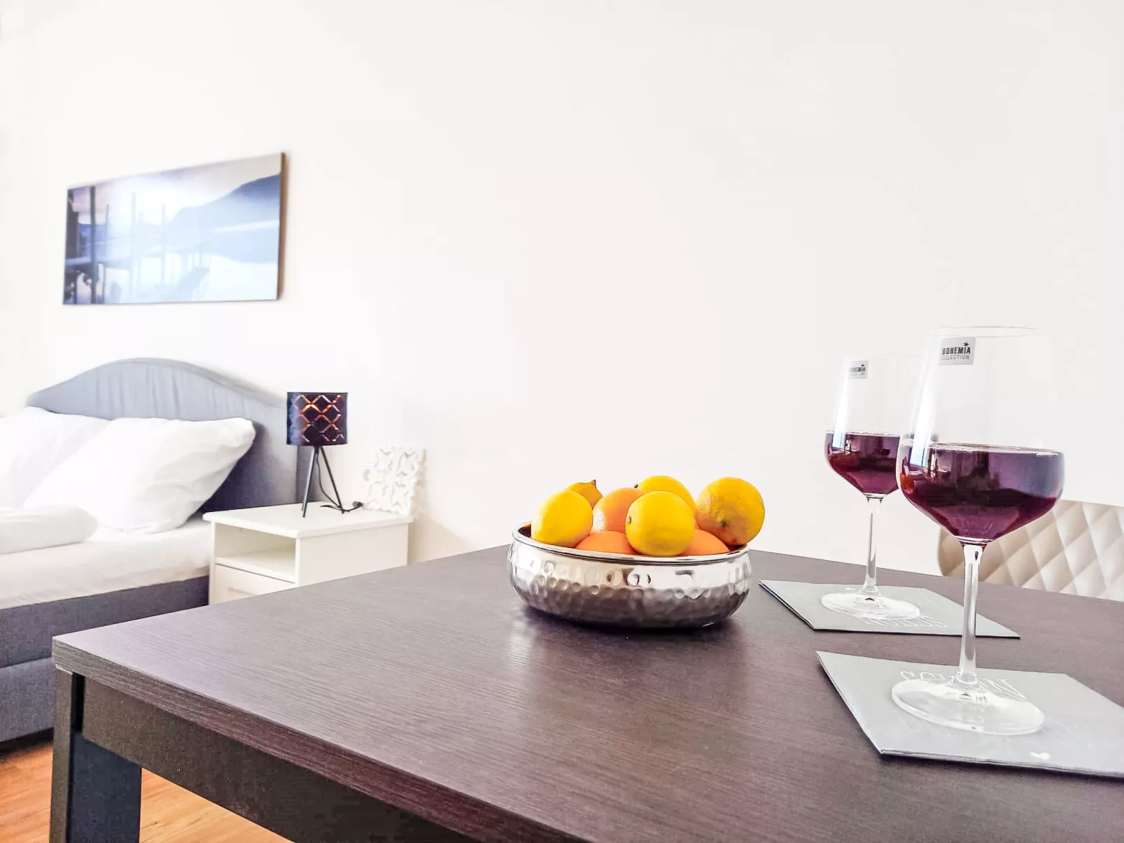 Urban & Florian - Inside