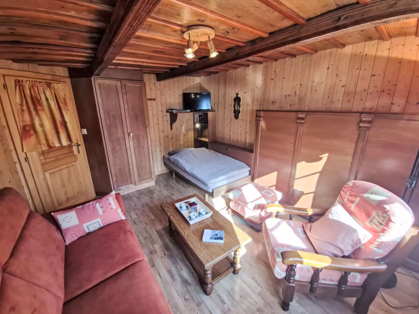 Le Moulin 74 - Inside