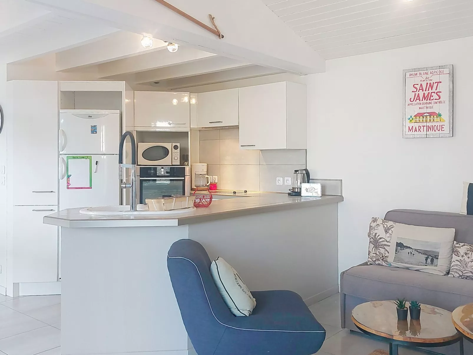 Les Alysées - Drinnen