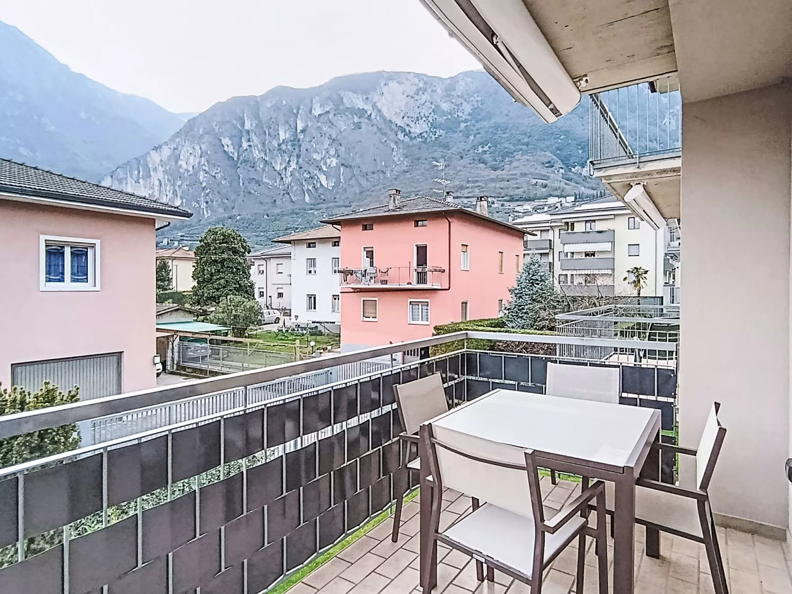 Garda Horizon - Outside