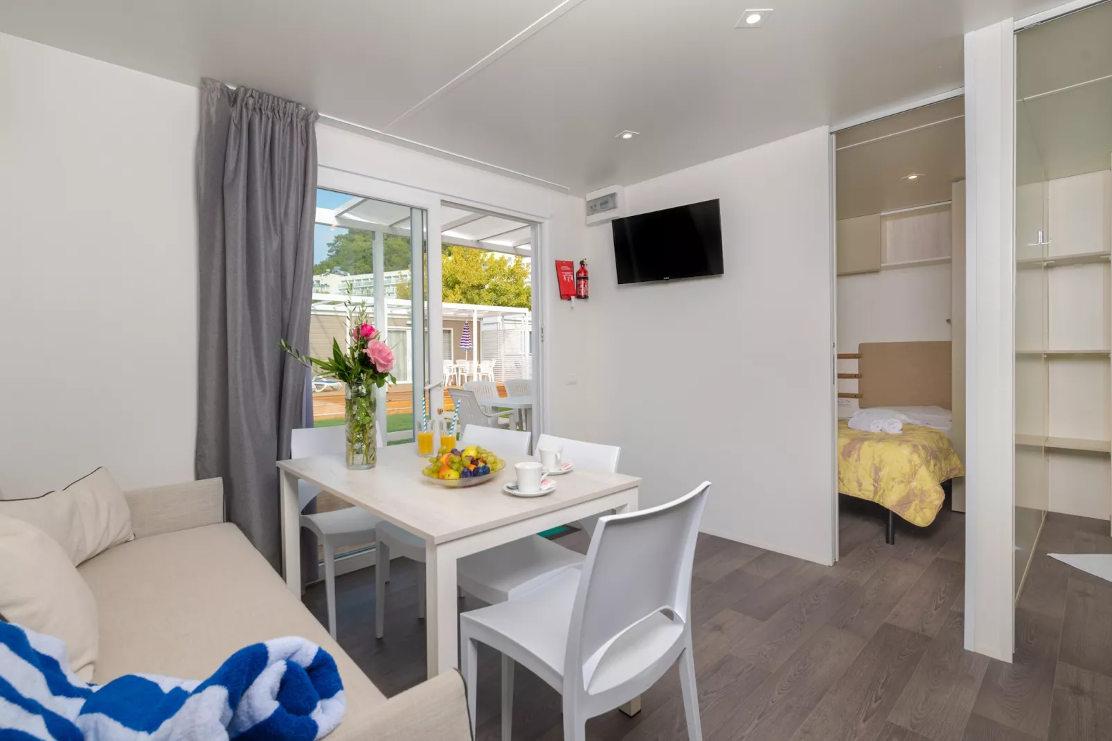 Camping Oliva / PREMIUM mobile home 4 persons PRE4 - Wohnzimmer