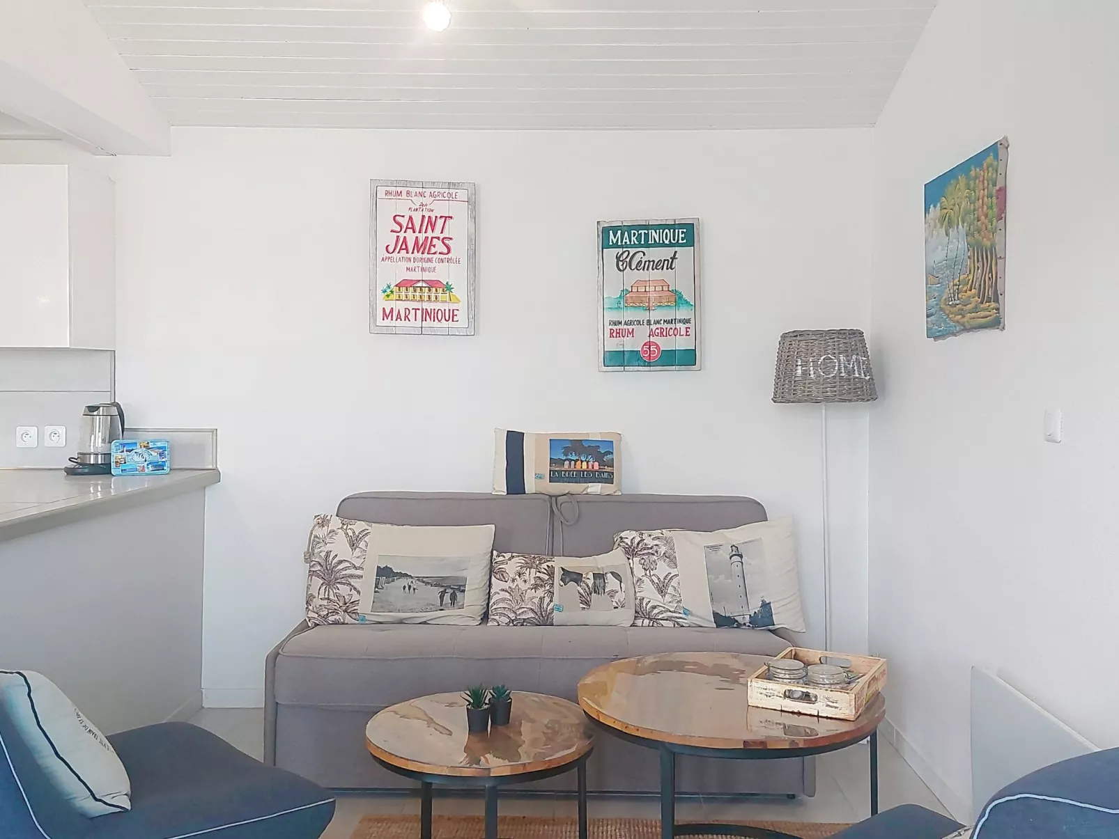 Les Alysées - Drinnen