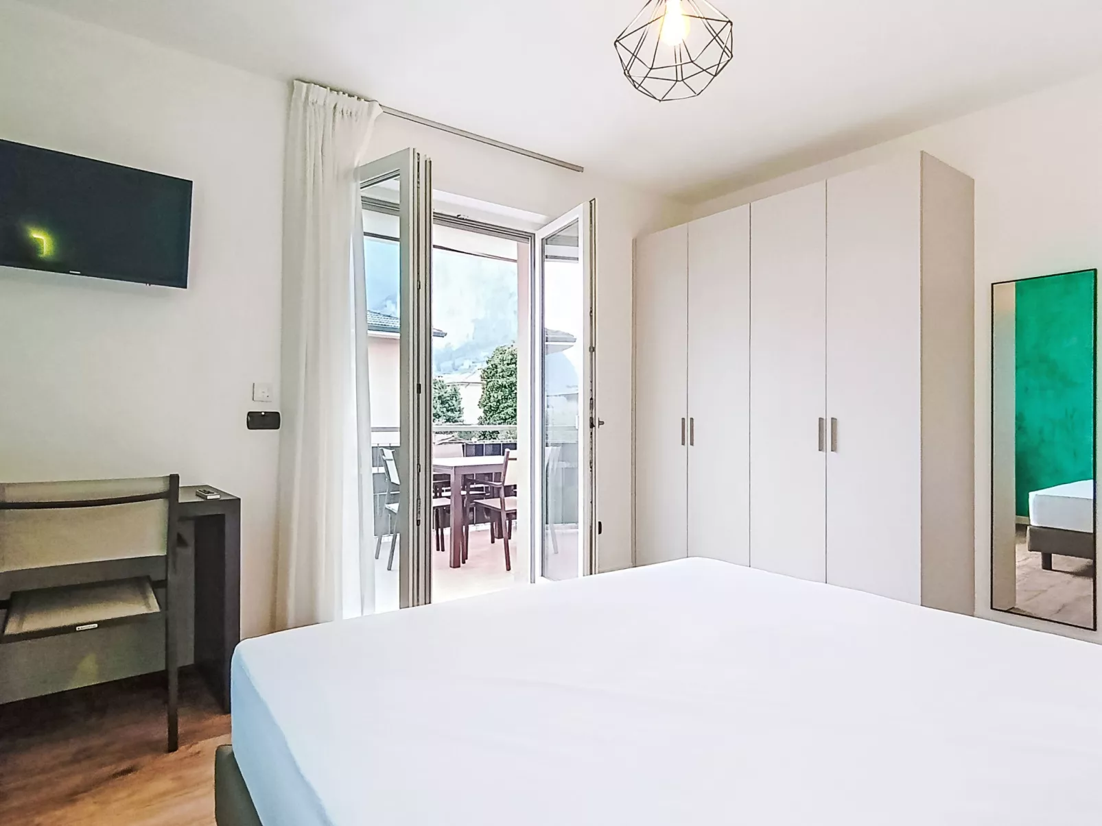 Garda Oasis and Horizon - Inside