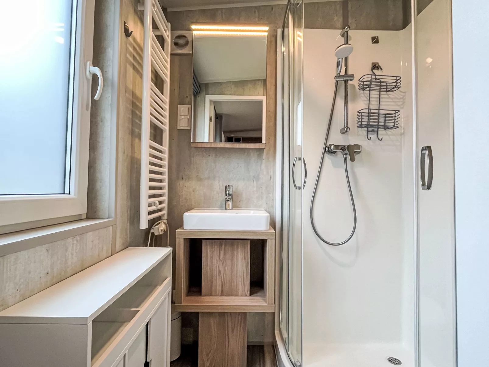 Tiny Haus See-Koje - Drinnen