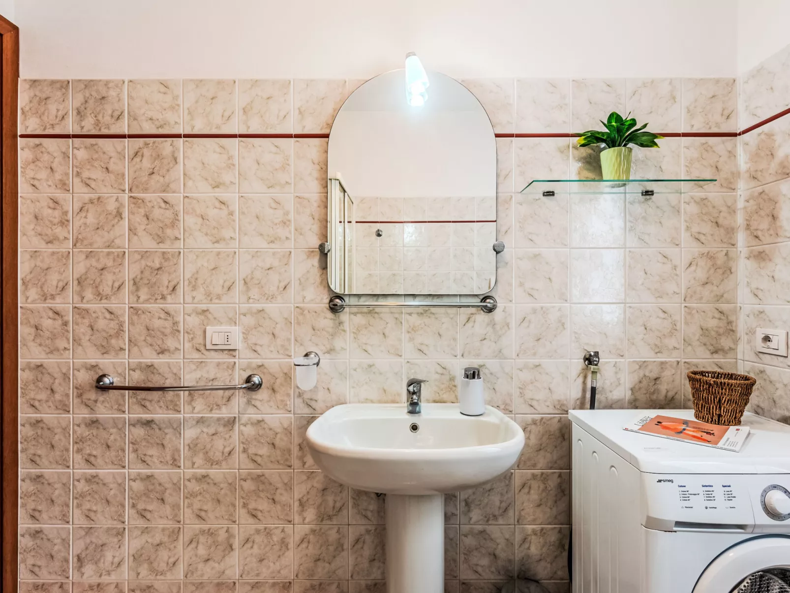 Casa Molgisio - Drinnen