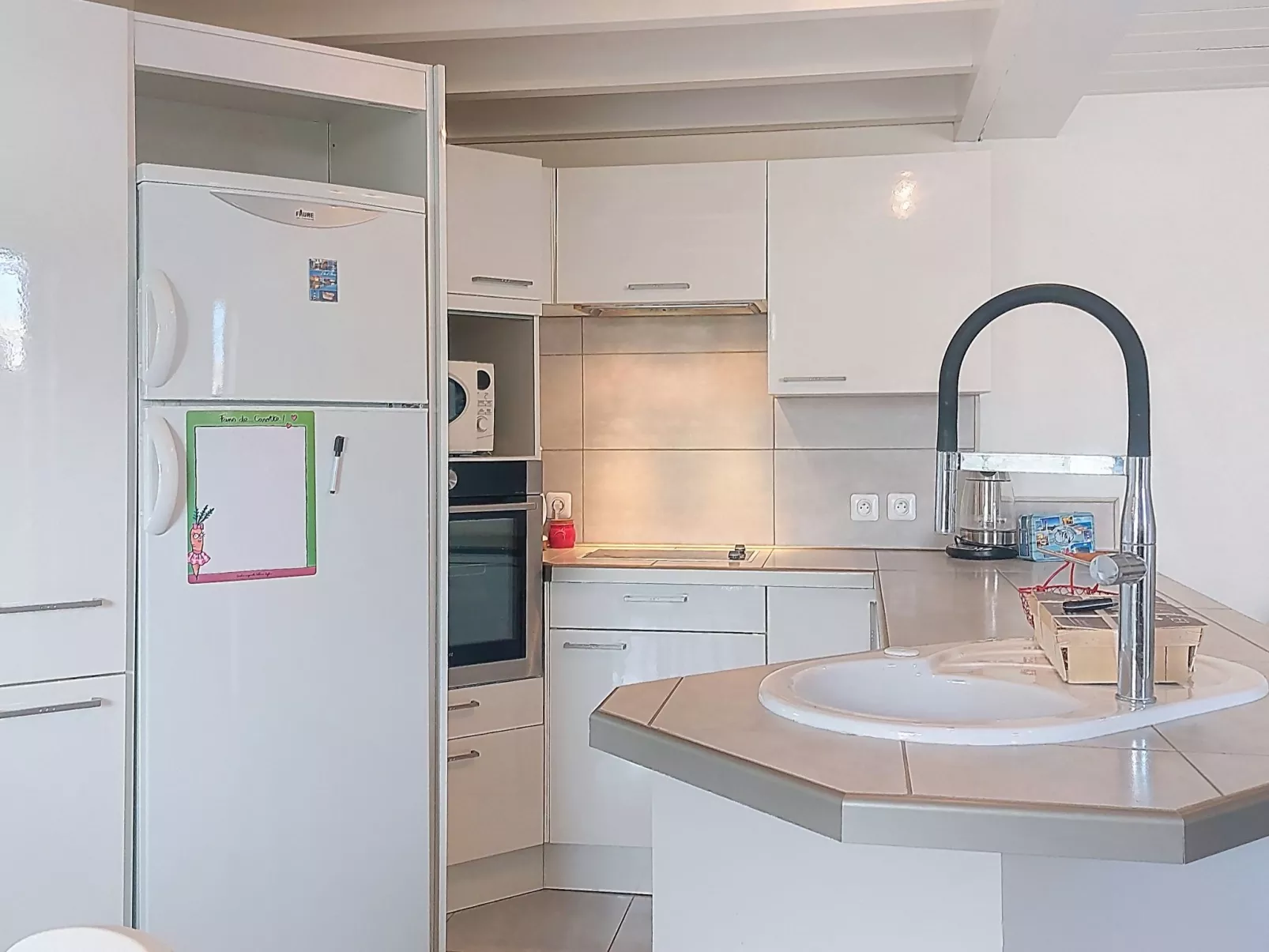 Les Alysées - Drinnen