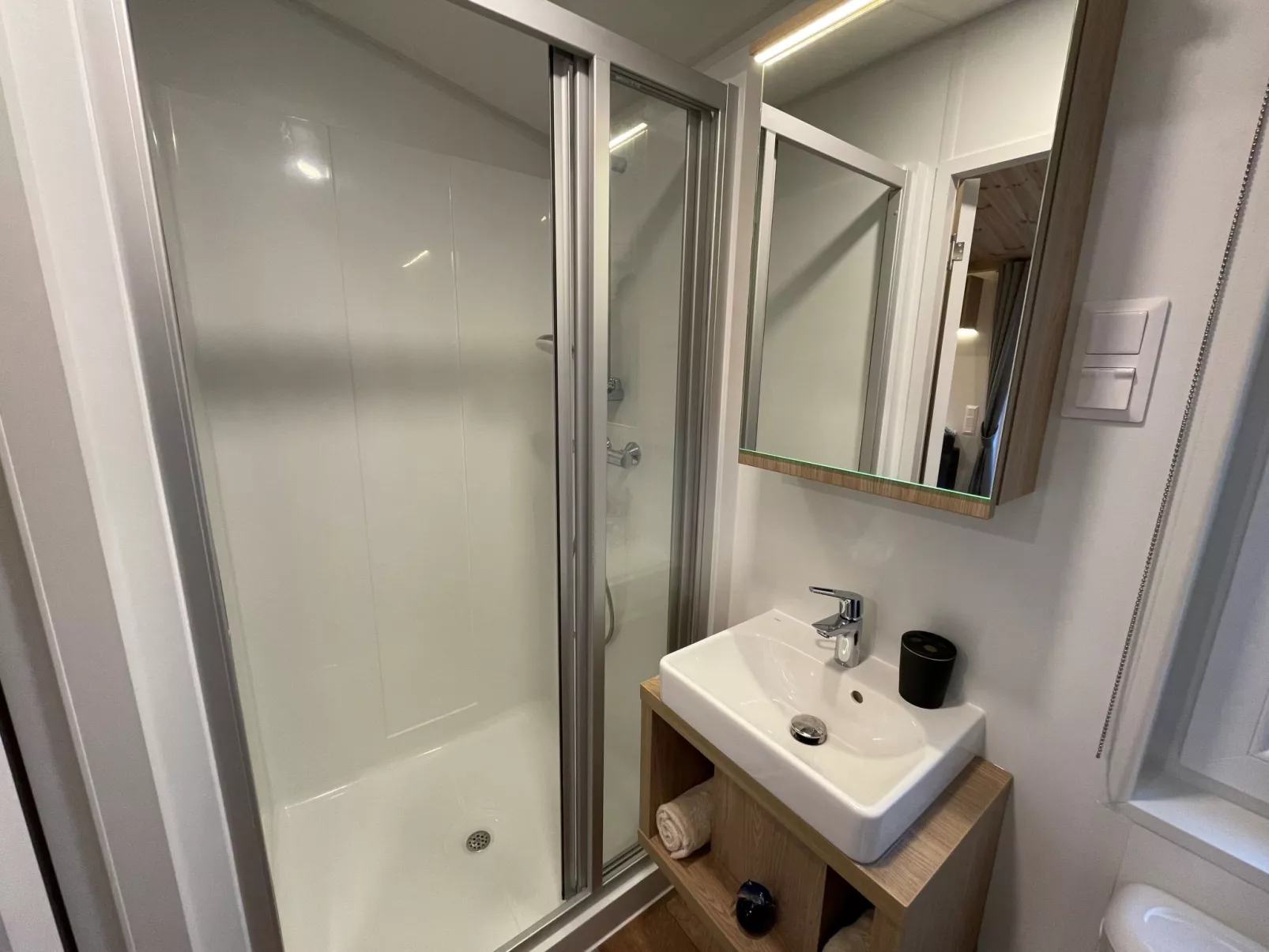 Tiny Haus See-Koje - Drinnen