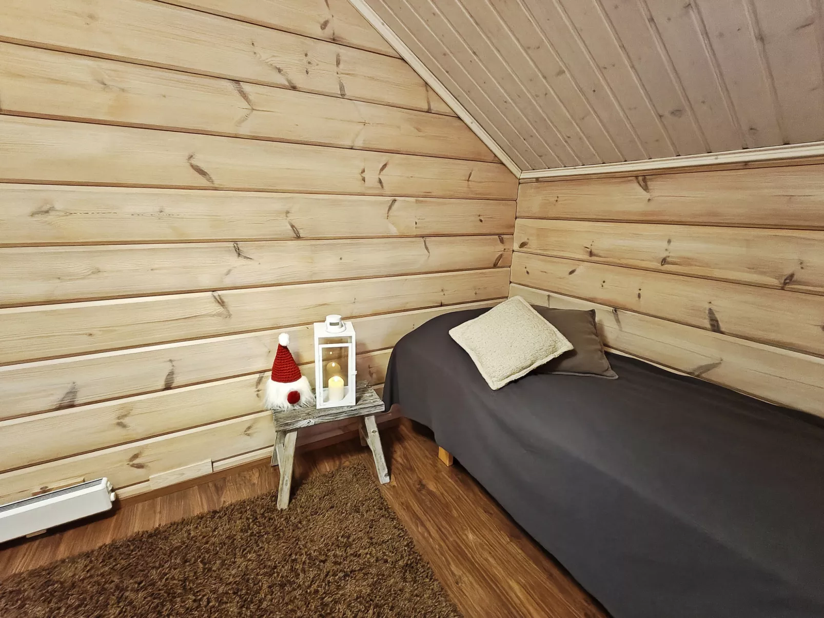 Ihtingin koskikara - Dedans