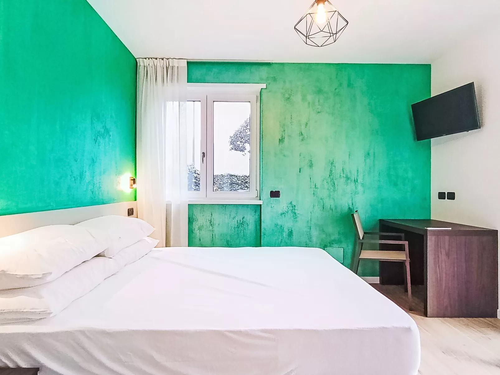 Garda Oasis - Inside